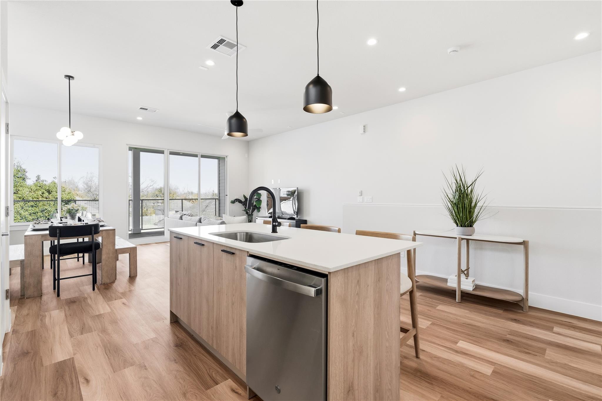 3605 New Orleans Street