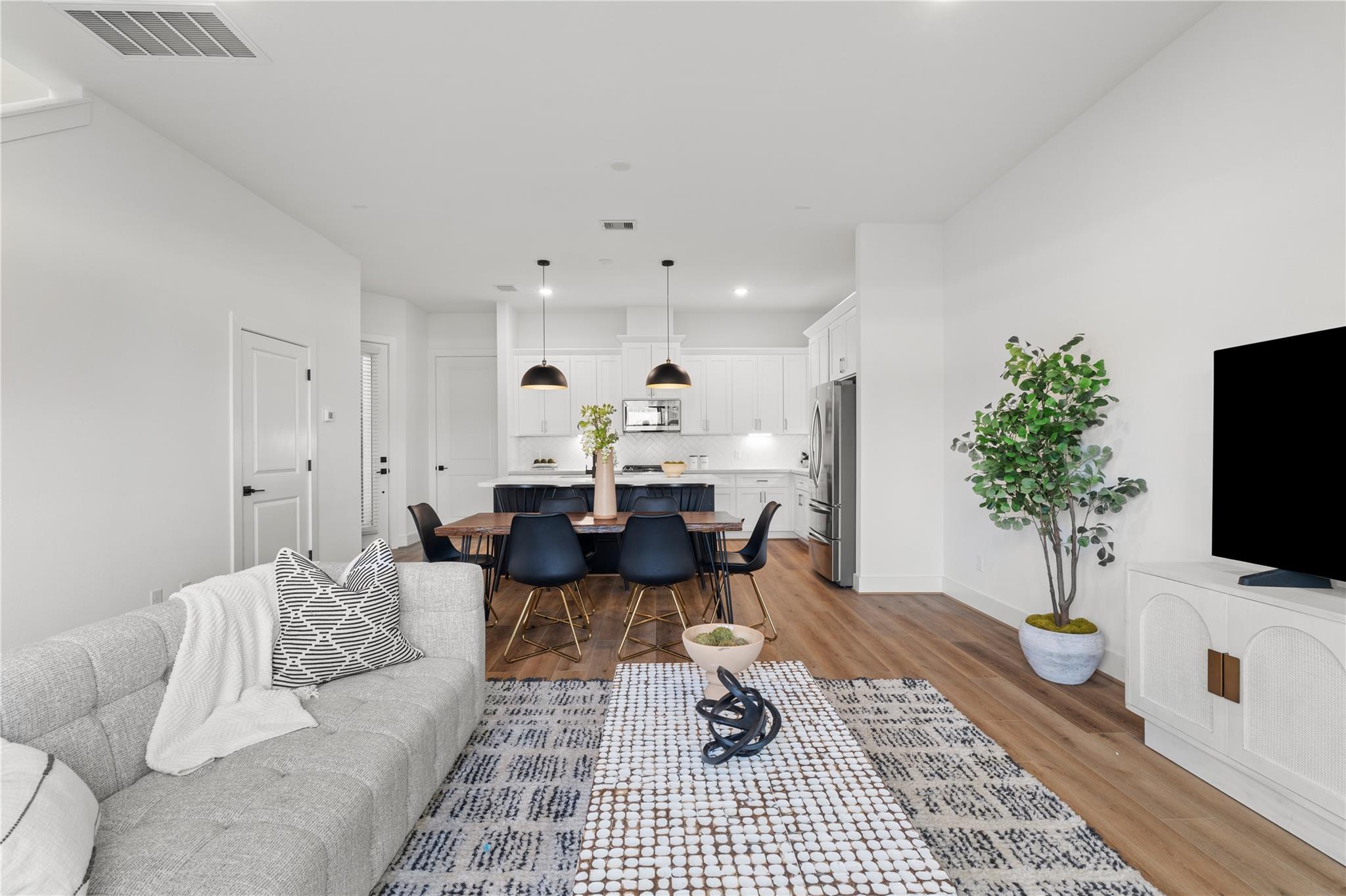 1017 Upside Wheatley