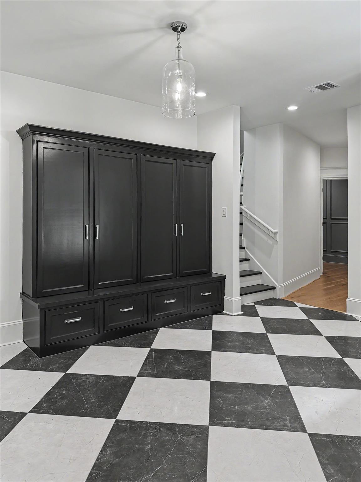 25 Woodsborough Circle