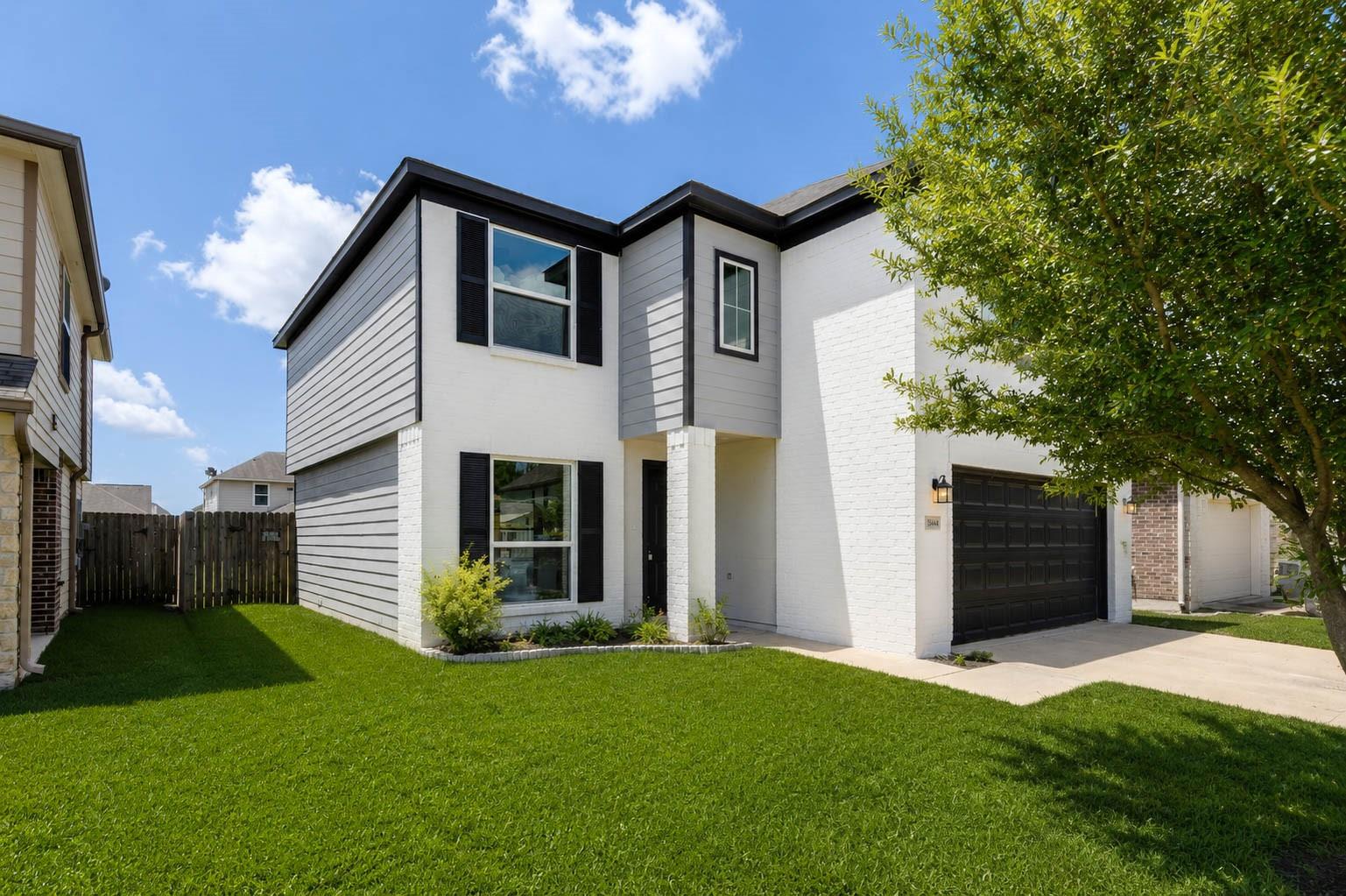 15414 Winding Boardwalk Way