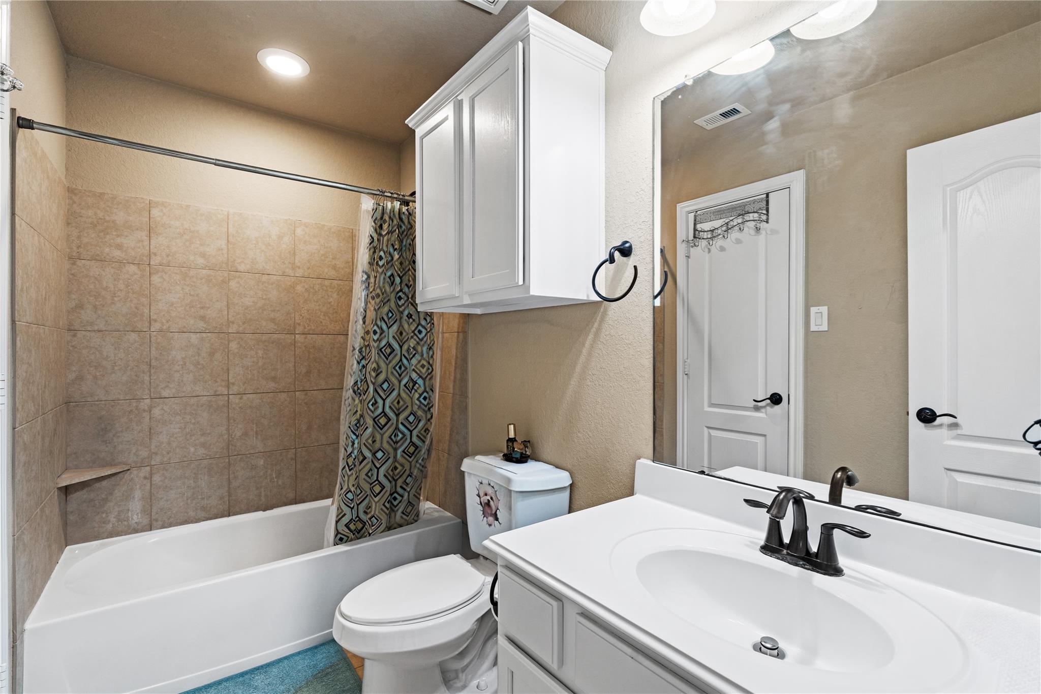 5802 Layton Meadows Lane