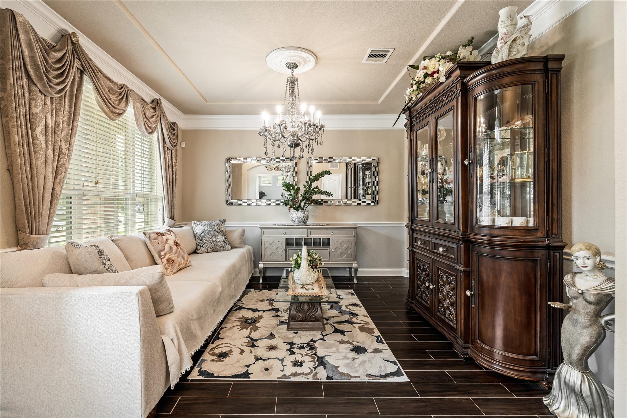 5802 Layton Meadows Lane