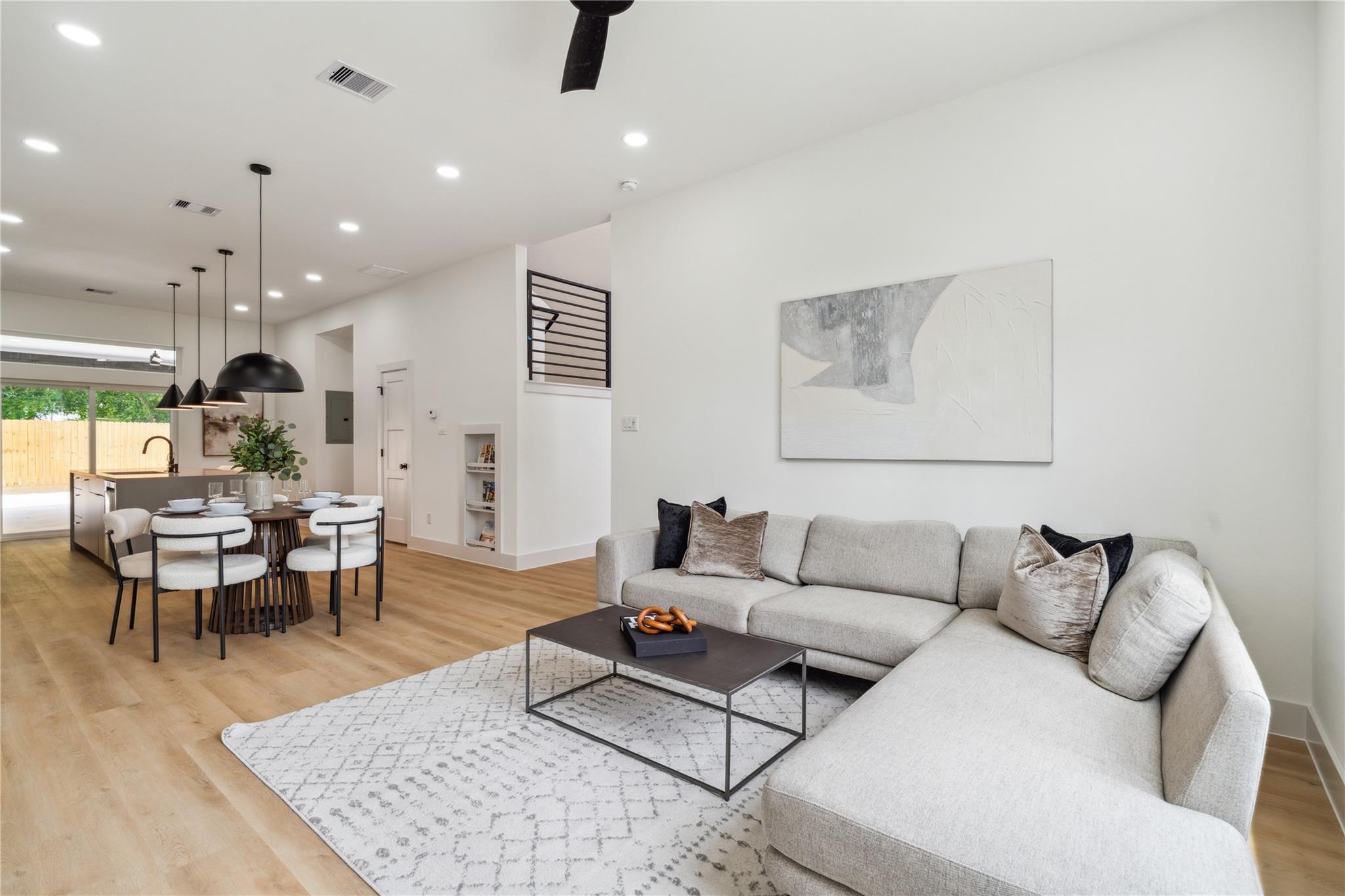 3415 & 3417 Stonewall Street