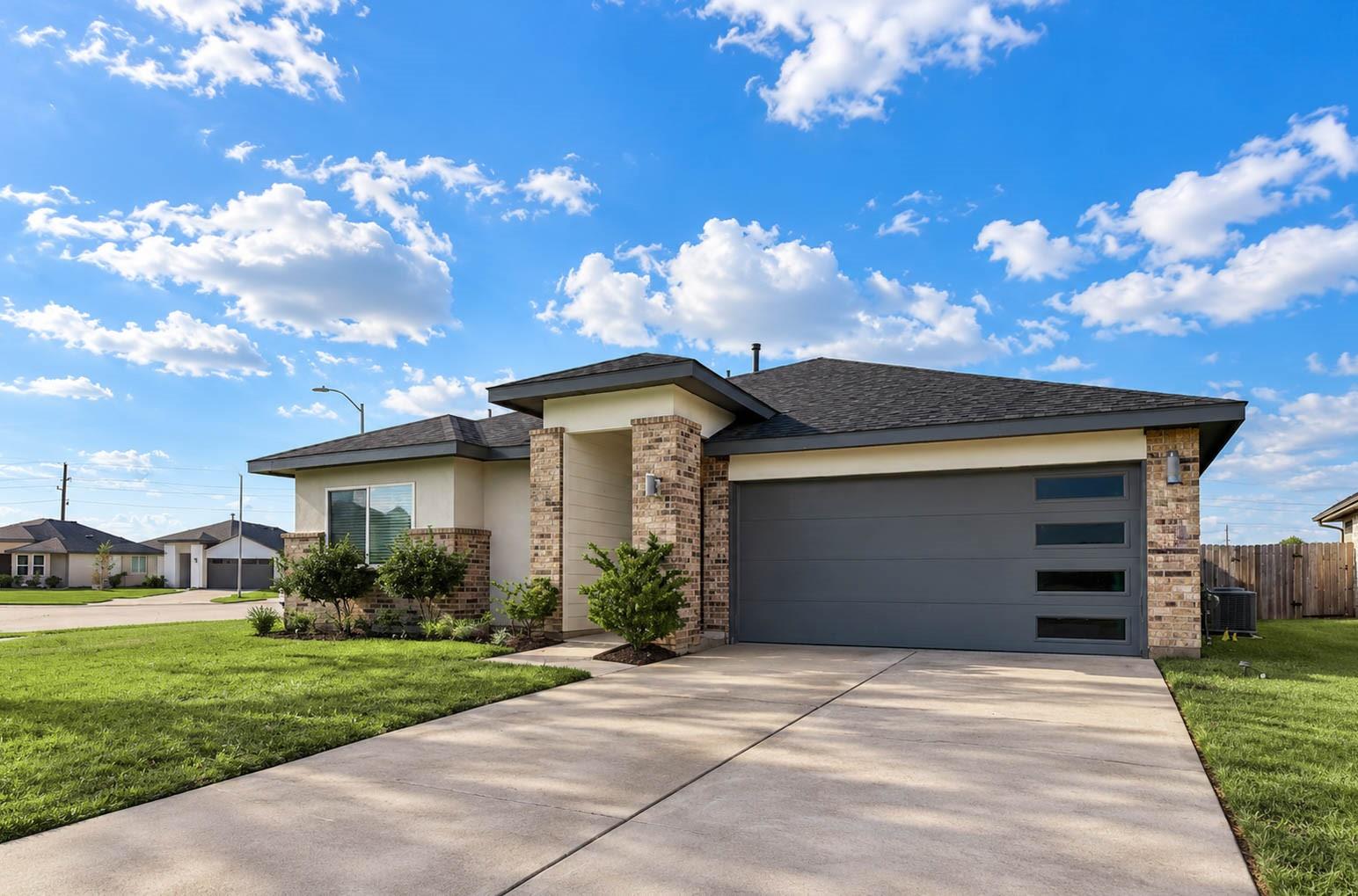 28918 York Beach Lane