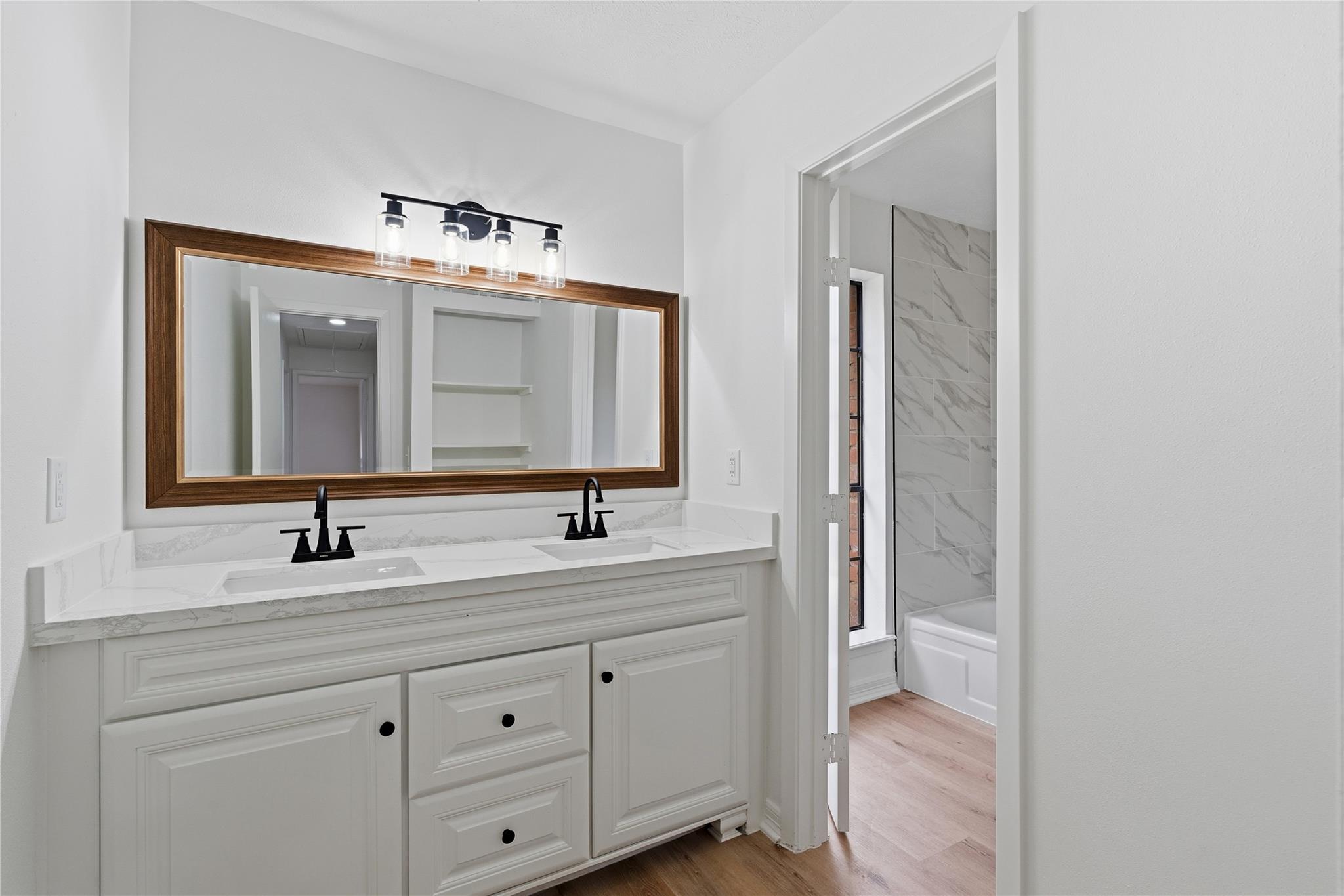 8014 17th Green Drive