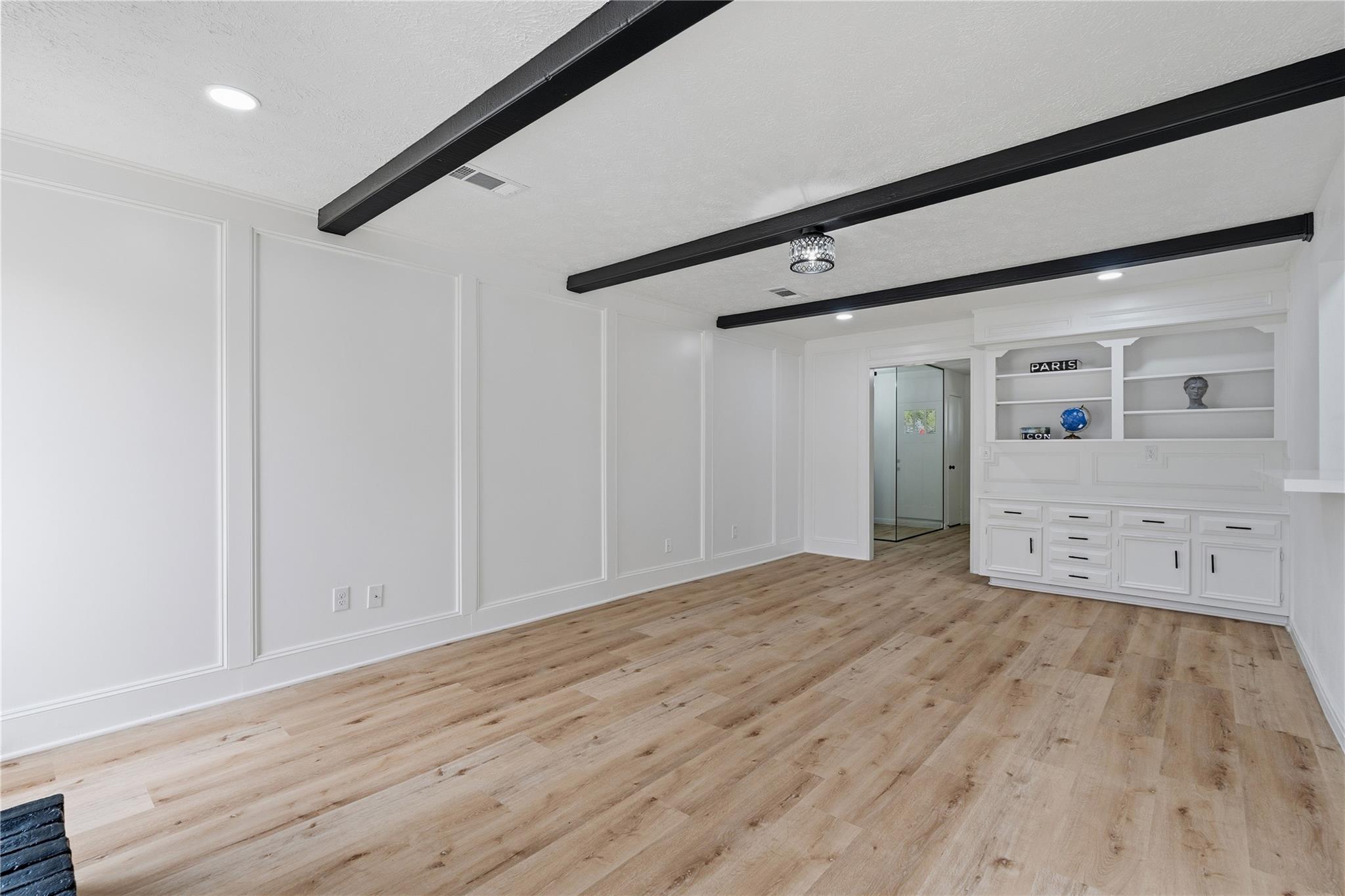 8014 17th Green Drive