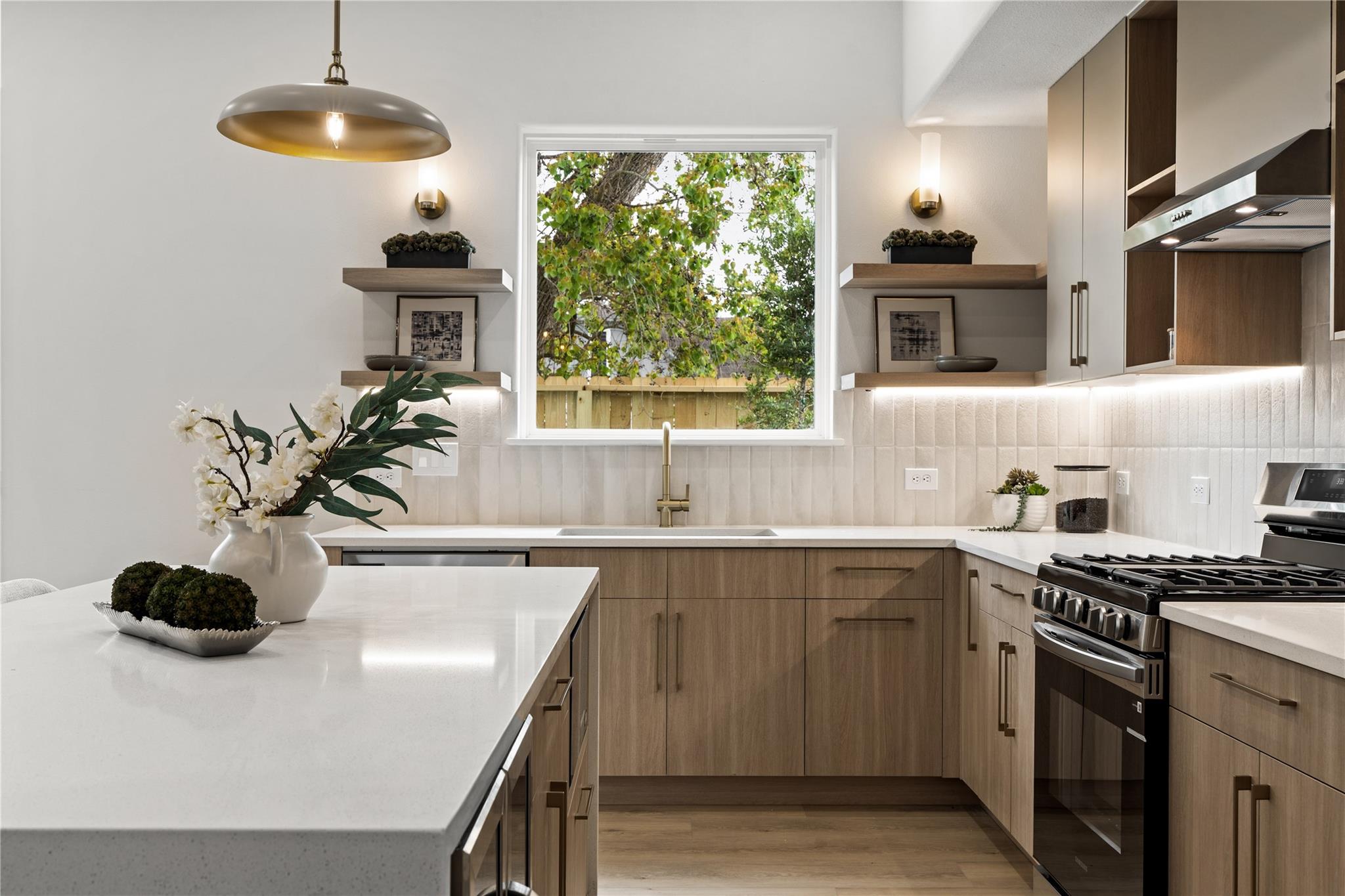 7530 La Salette Street