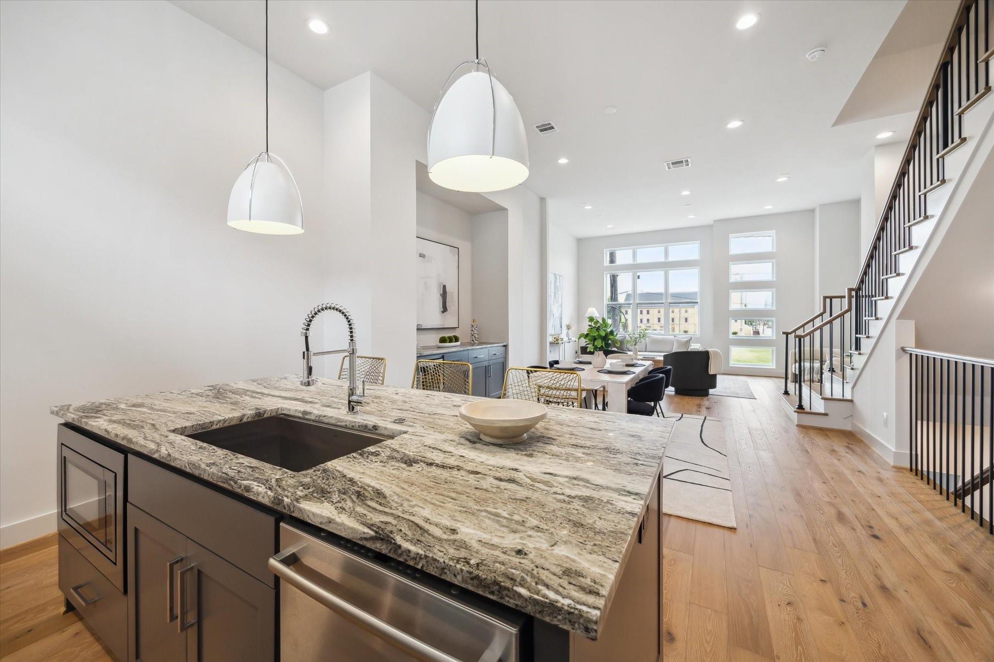 2113 Emancipation Avenue