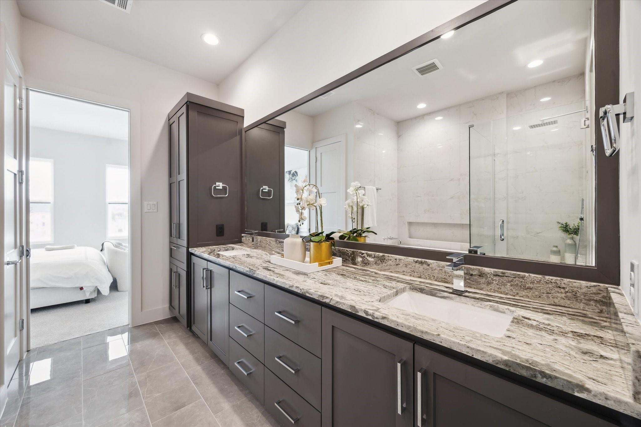 2113 Emancipation Avenue