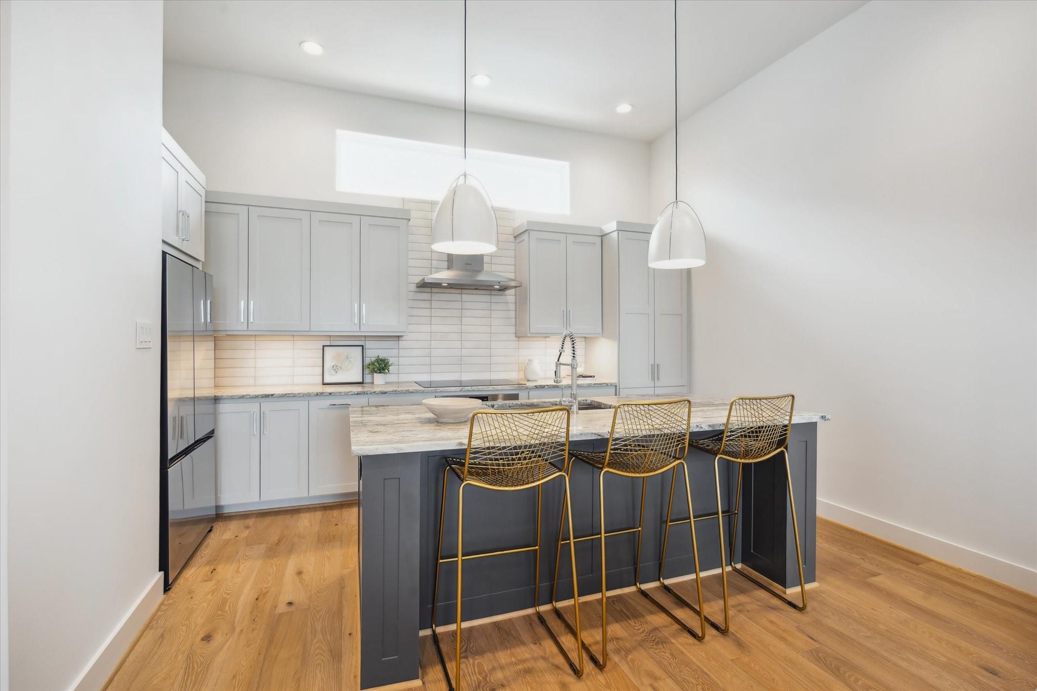 2121 Emancipation Avenue