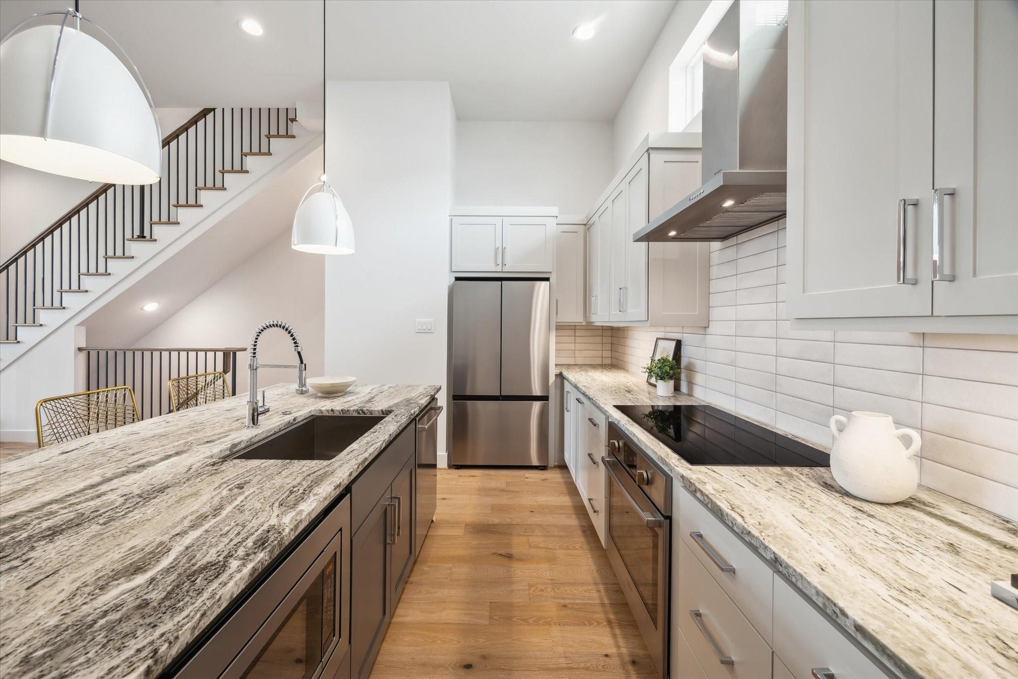 2121 Emancipation Avenue