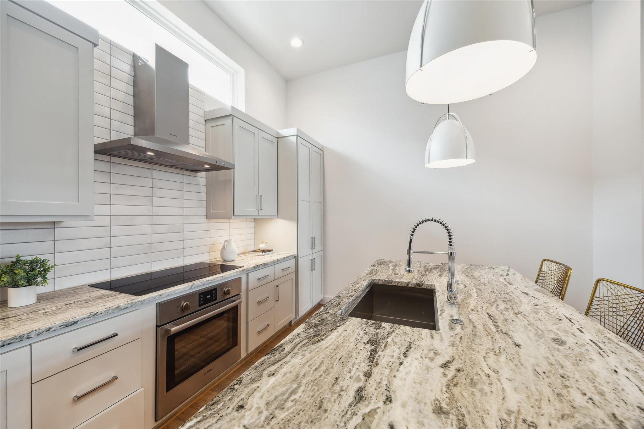 2121 Emancipation Avenue