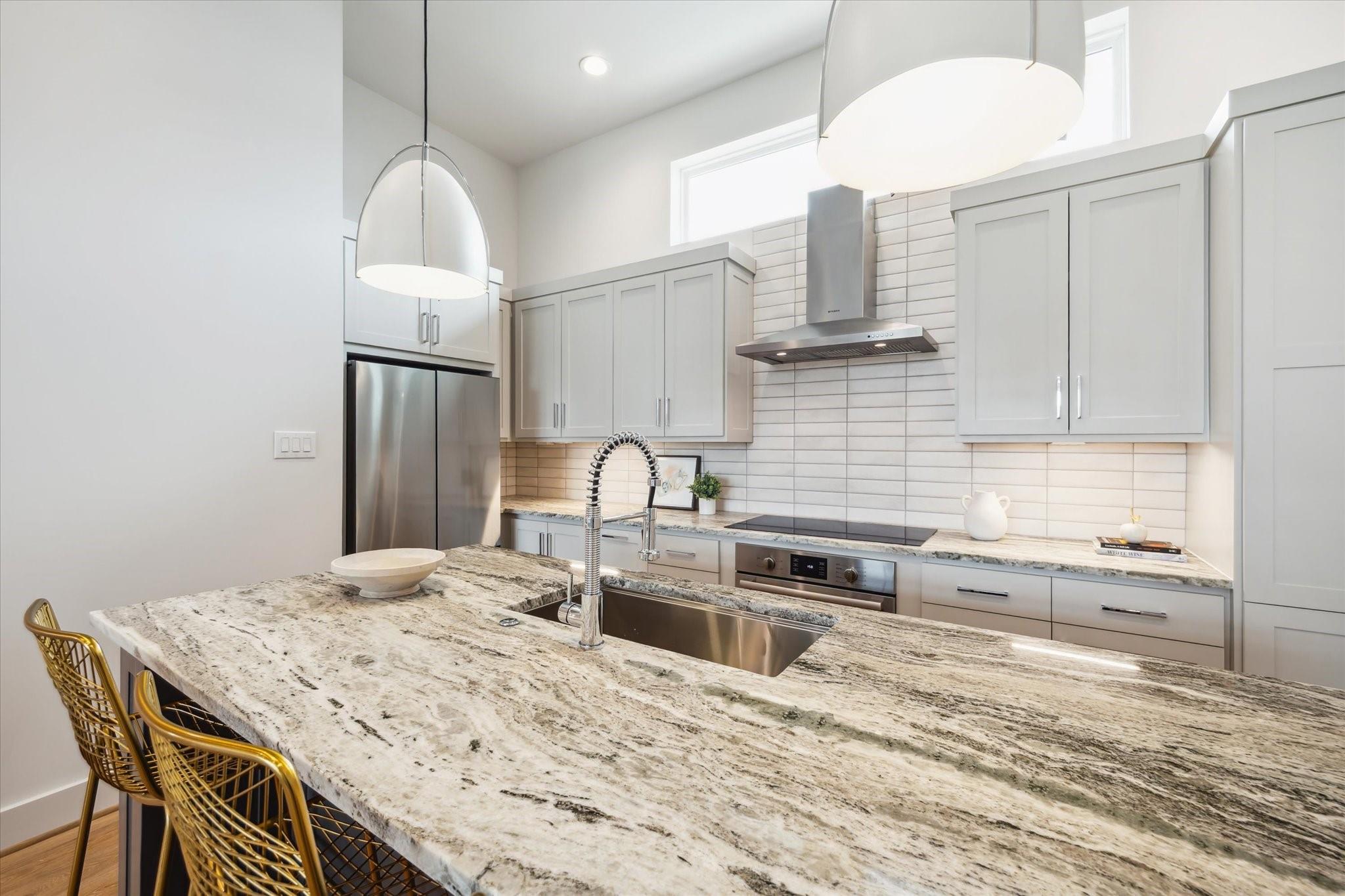 2121 Emancipation Avenue