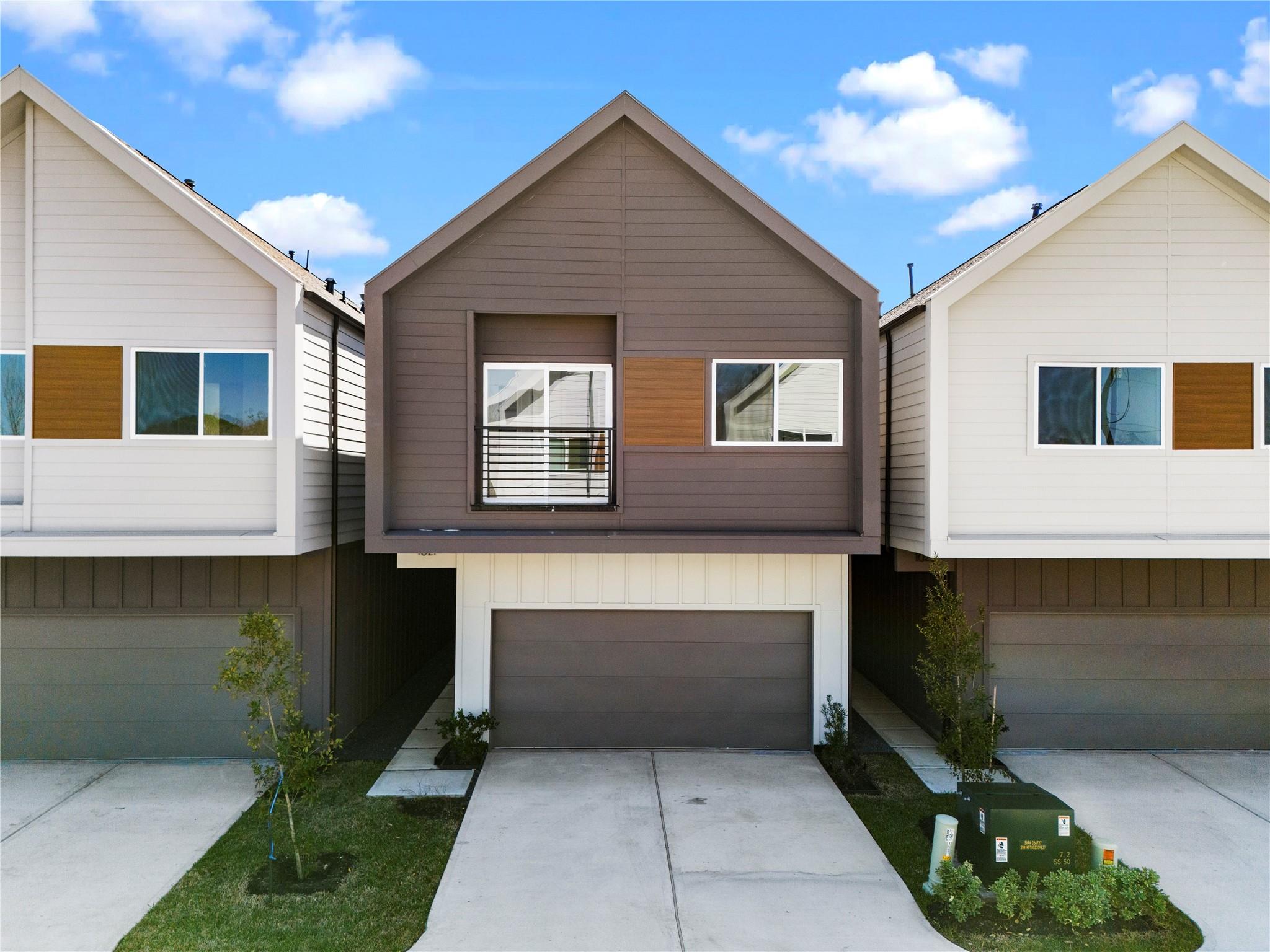 1021 Upside Wheatley