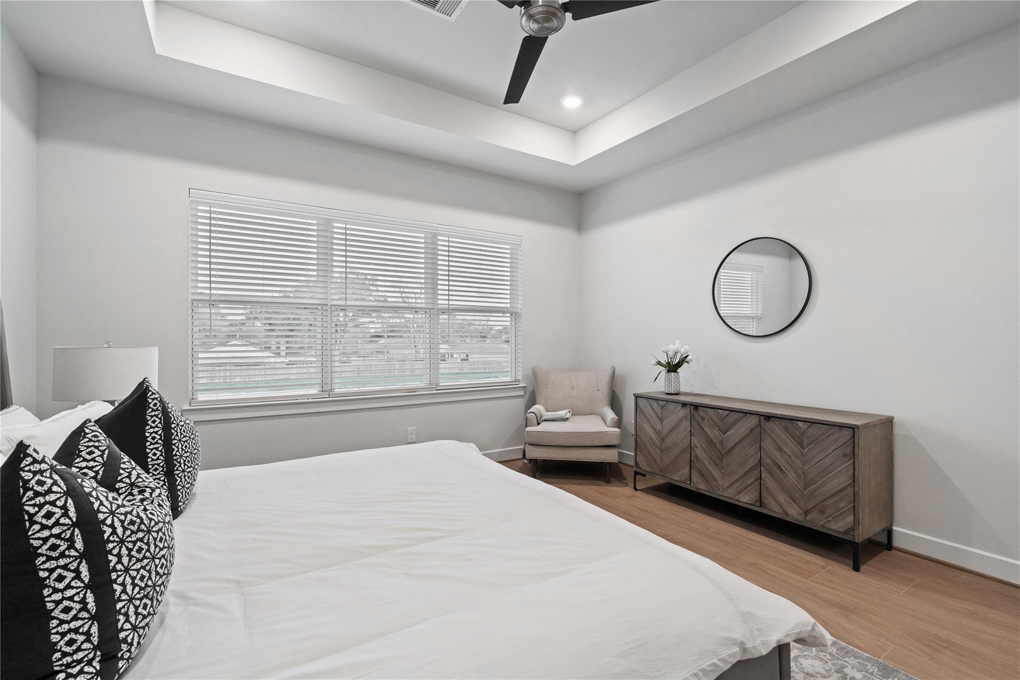 6535-6537 Rena Street