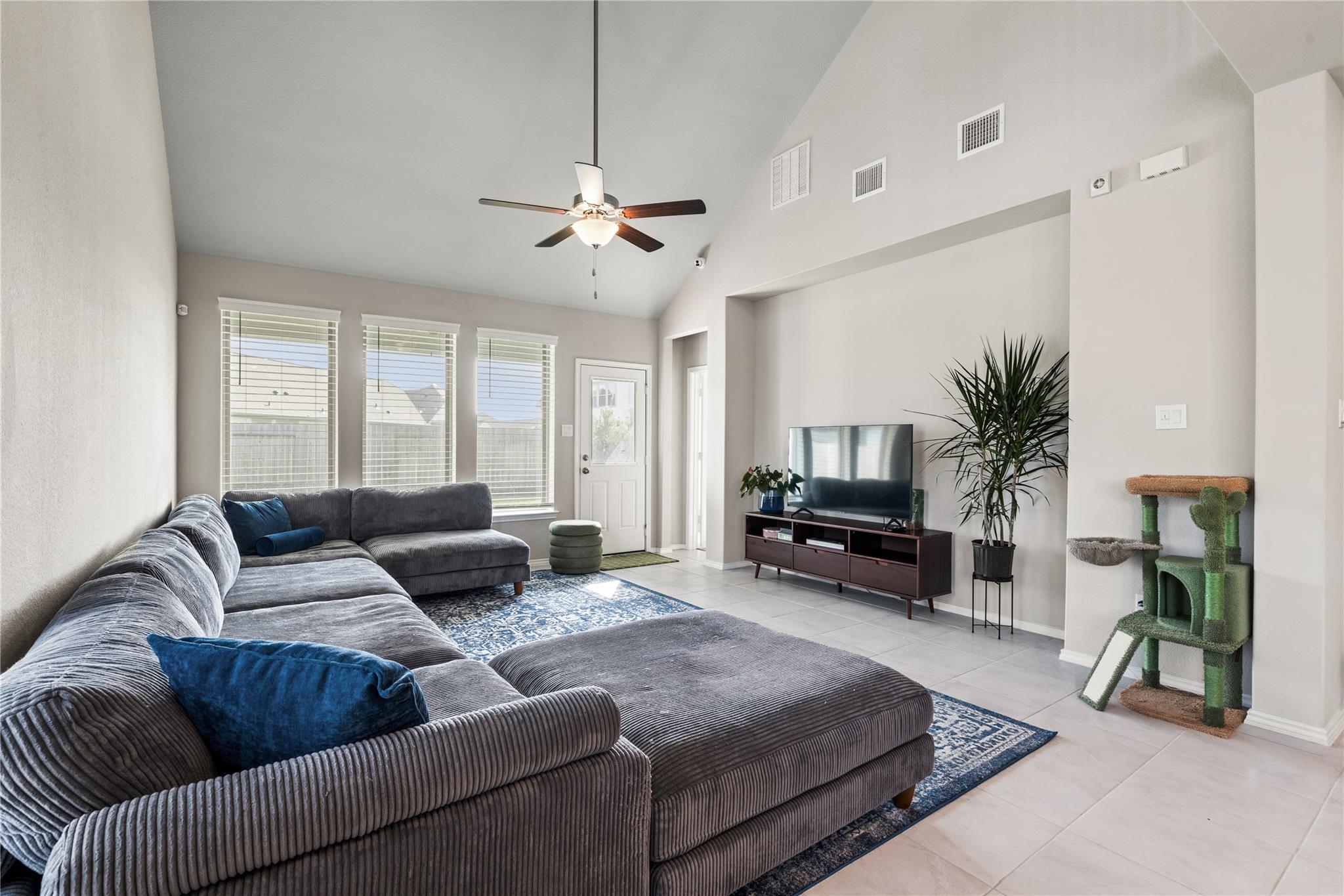 20751 Wilde Redbud Trail