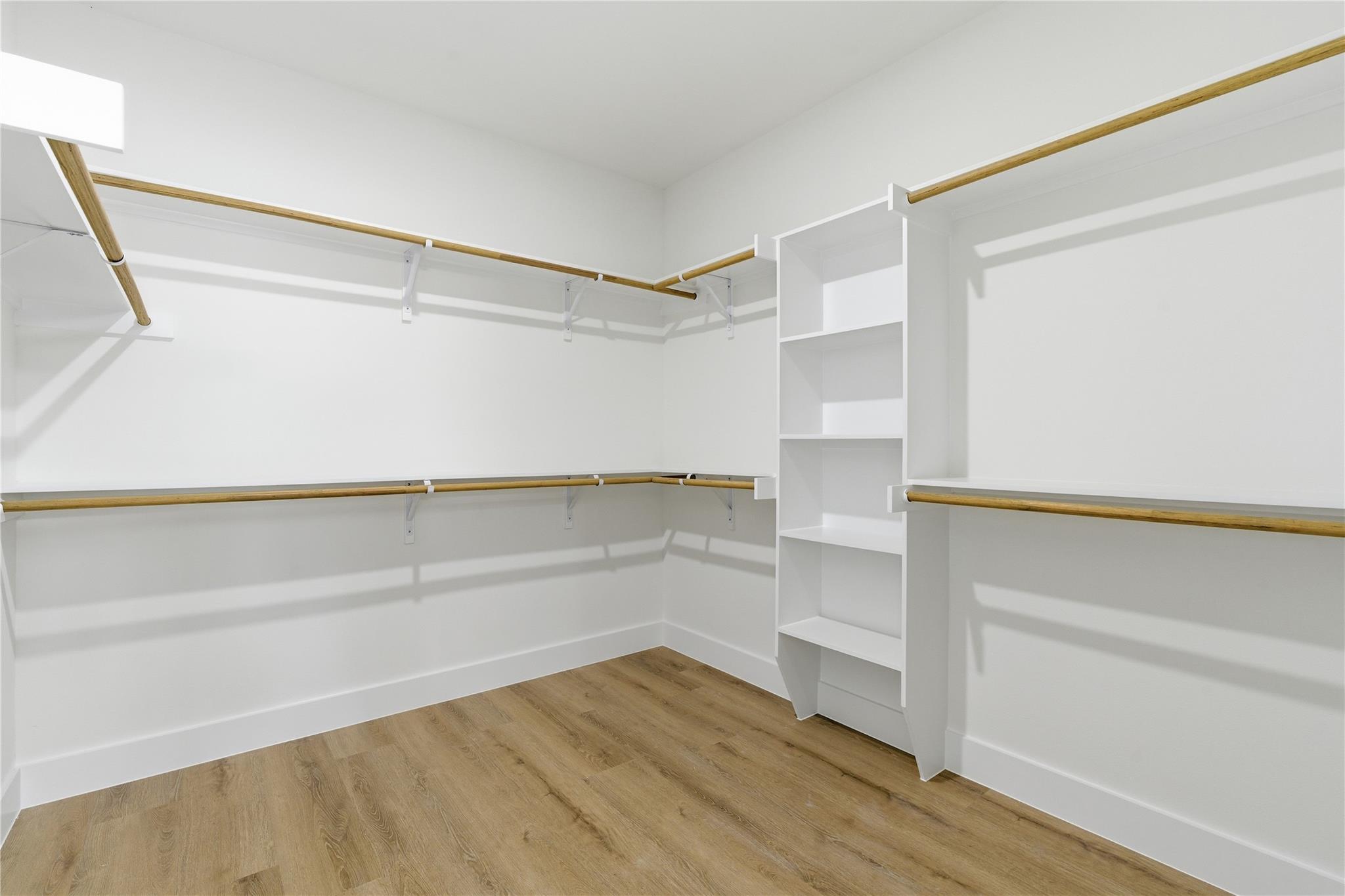 1420 W 34th 1/2 Street