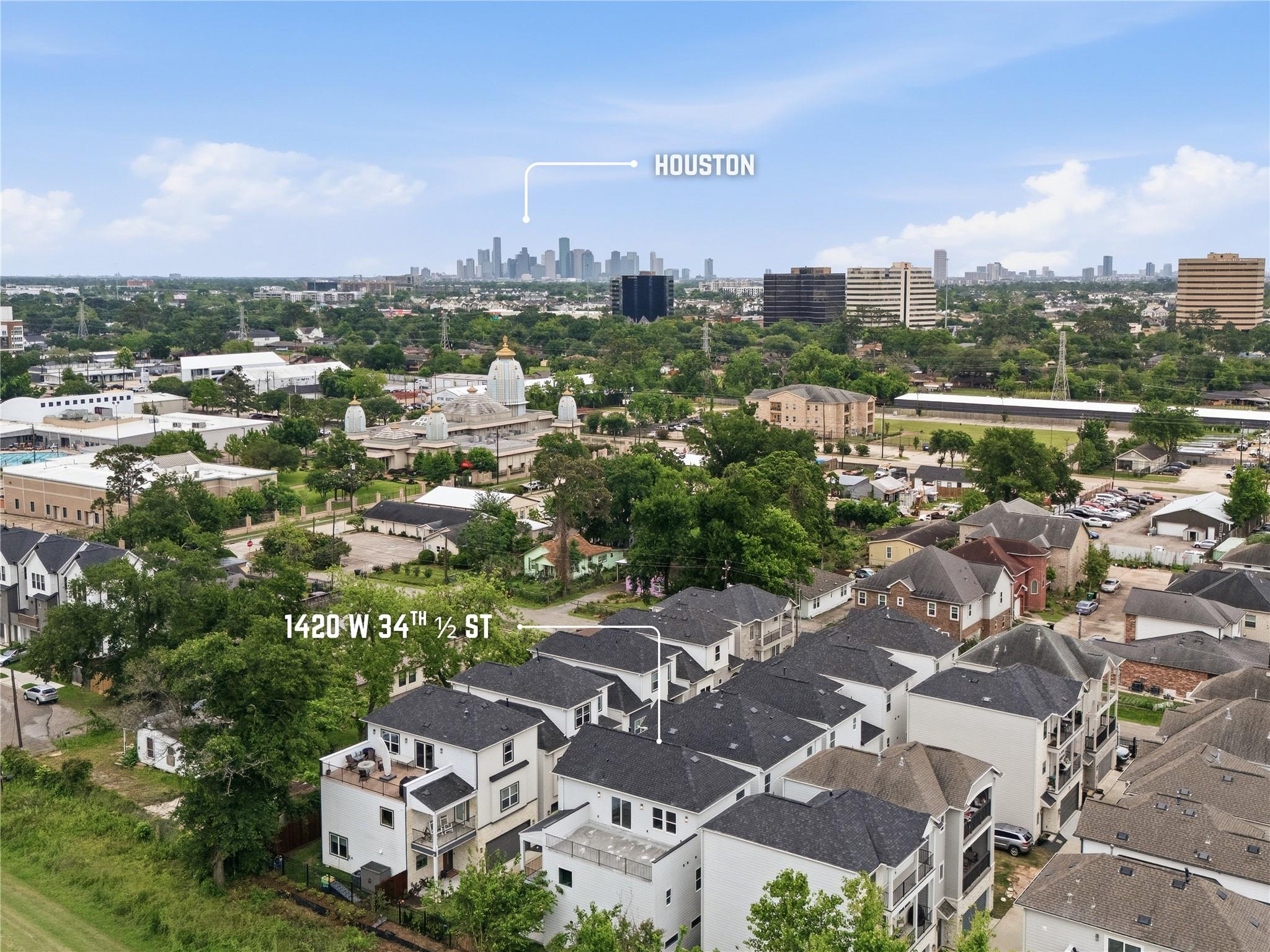 1420 W 34th 1/2 Street