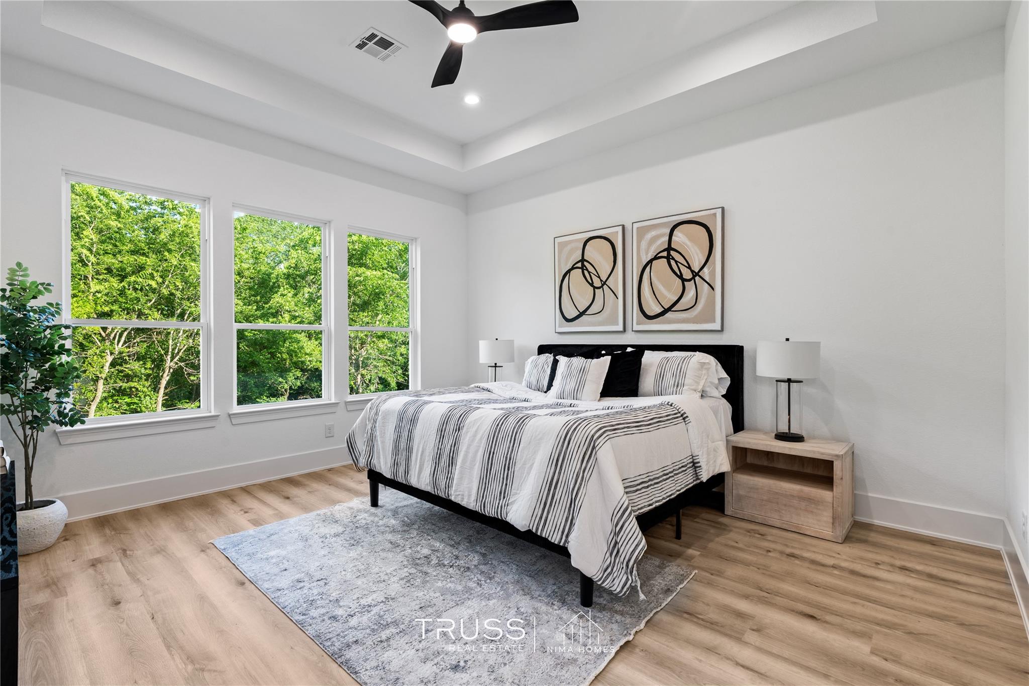 6117 Grace Lane