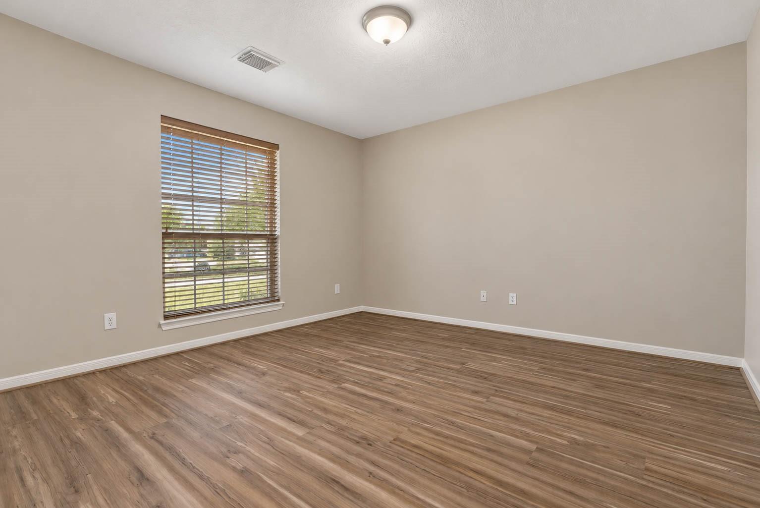 3207 Hickory Knoll Drive