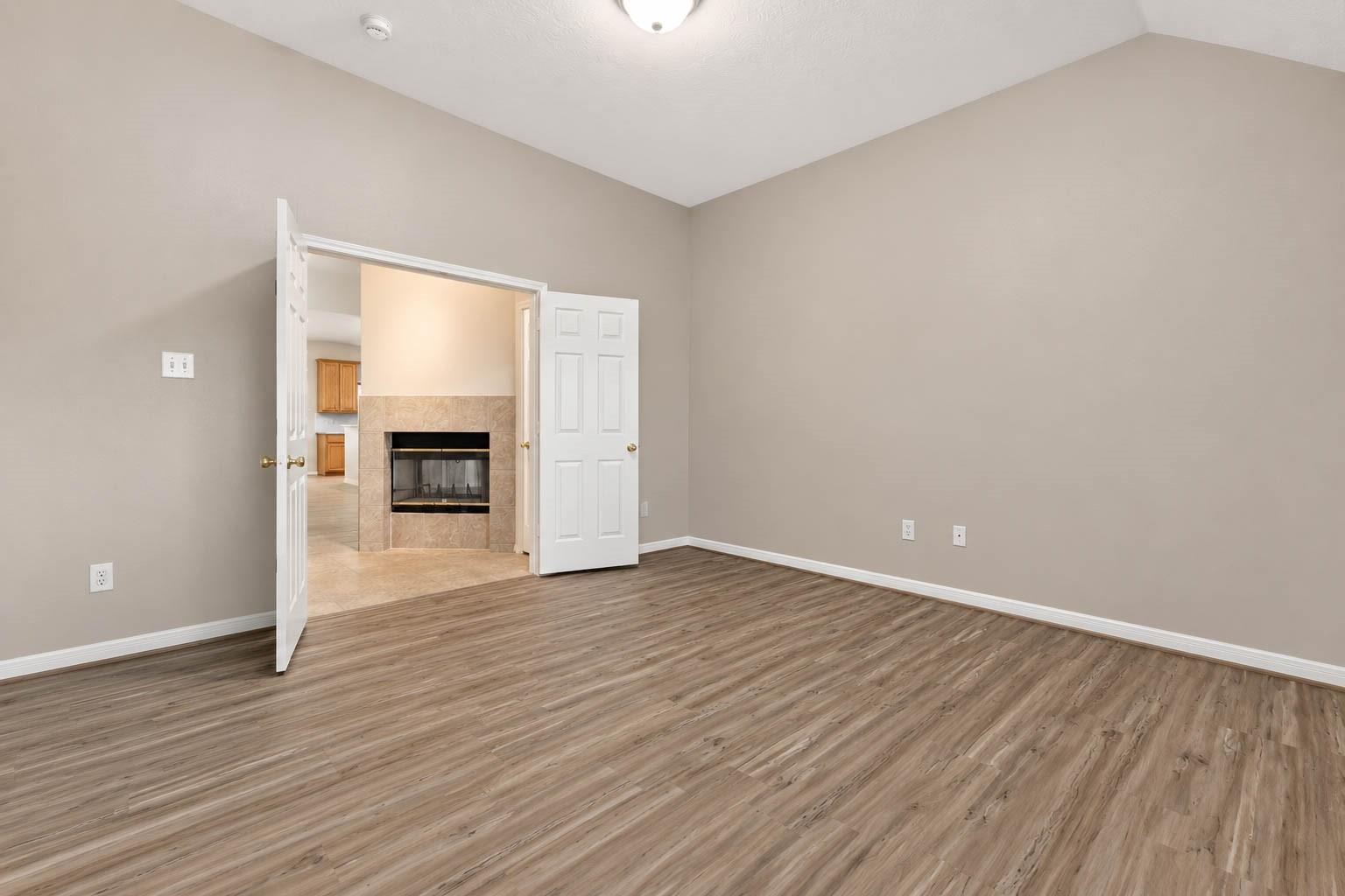 3207 Hickory Knoll Drive