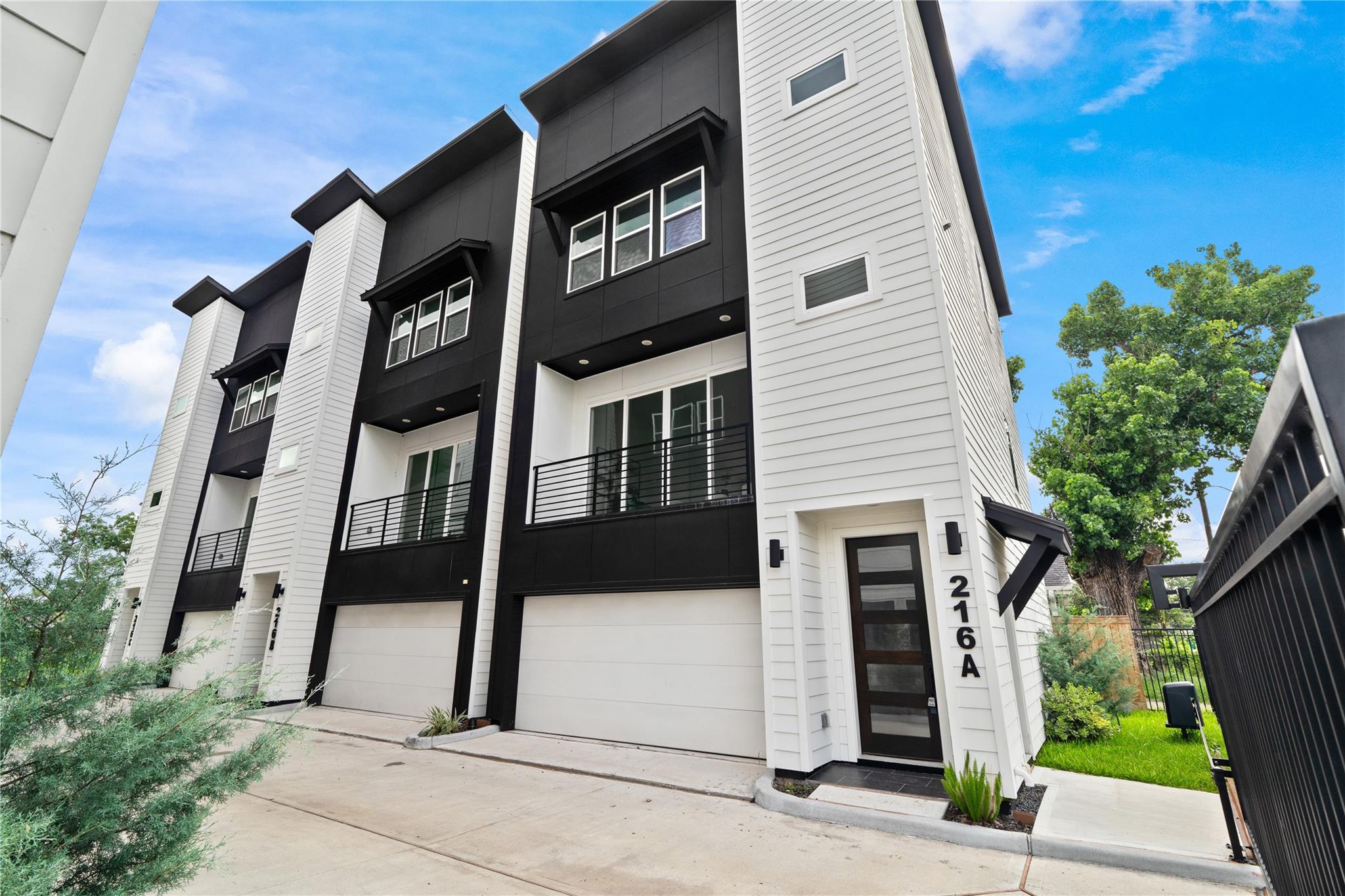 216 E 31st 1/2 Street # B