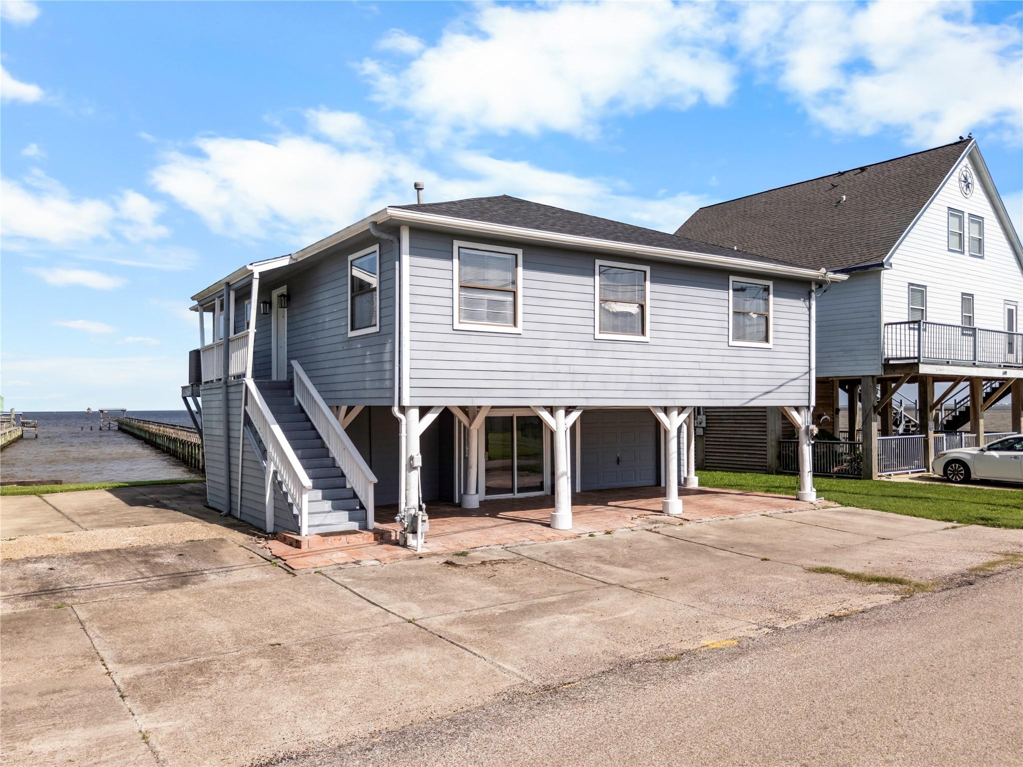 645 3rd Street