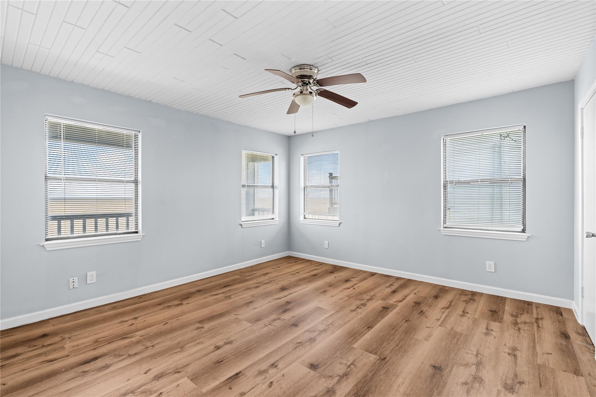 645 3rd Street
