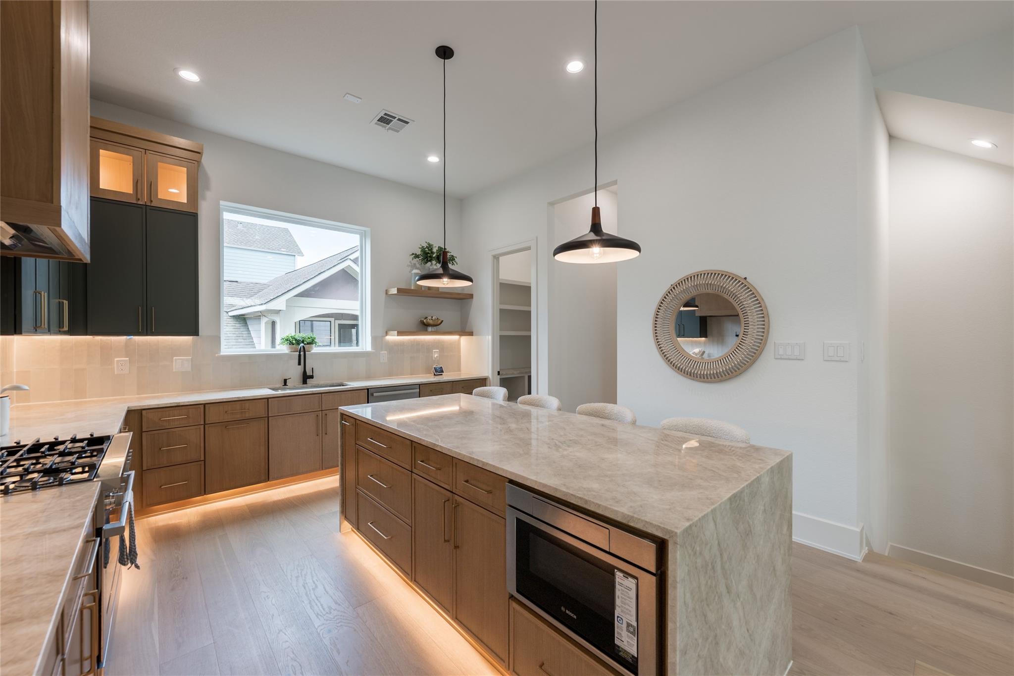 2013 Sheldon Street # A