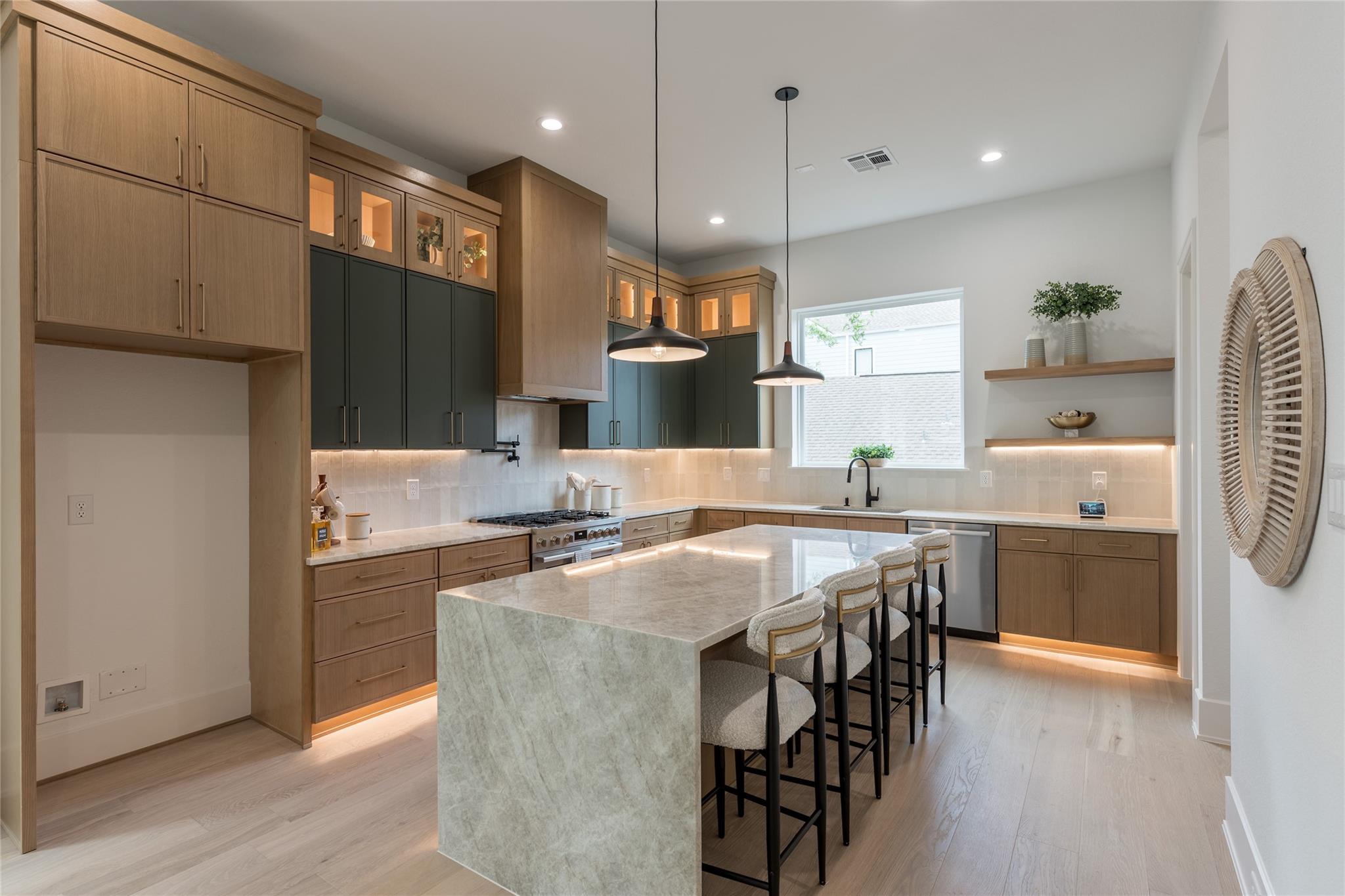 2013 Sheldon Street # A