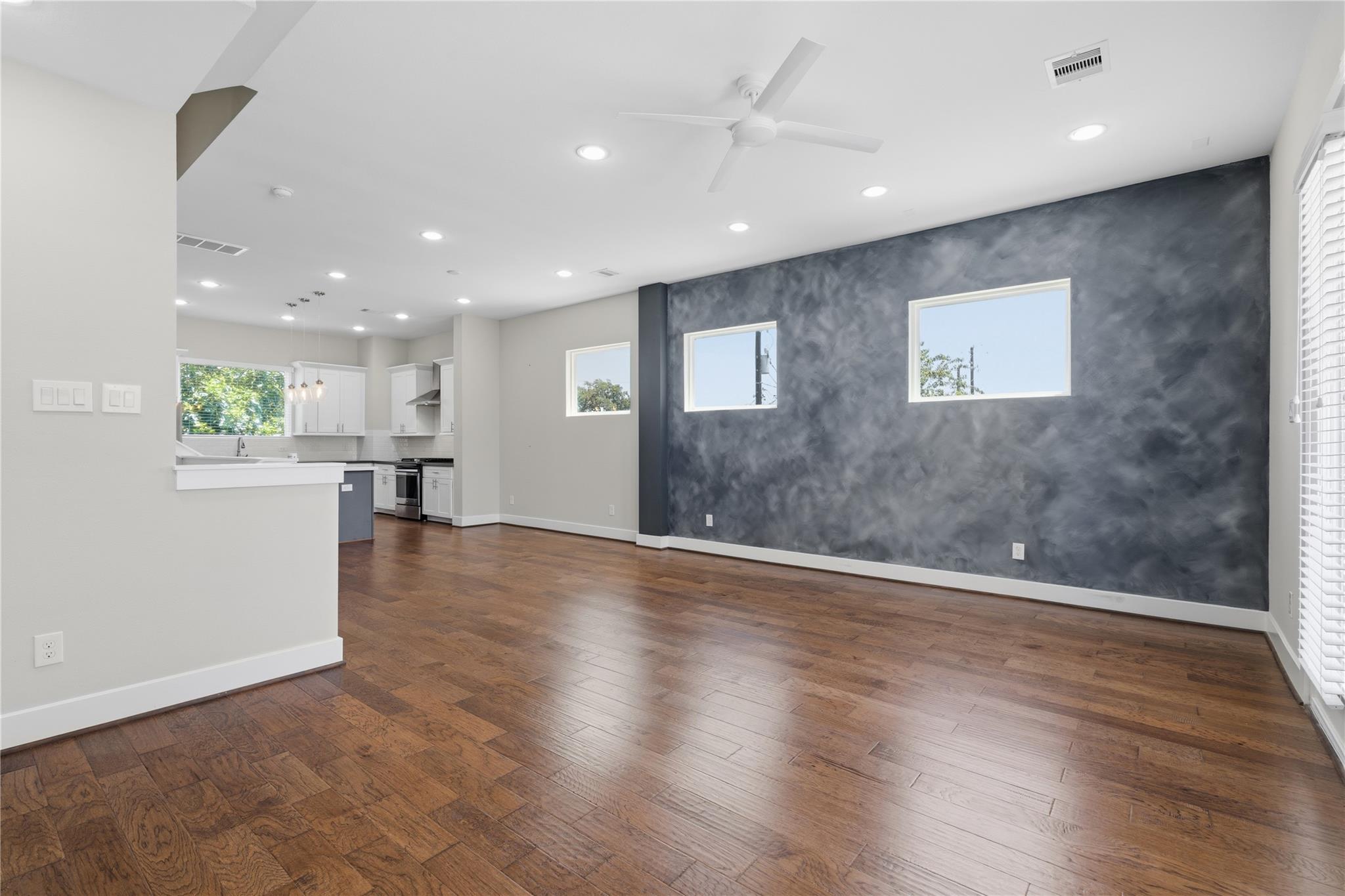 2102 Bello Amanecer Lane