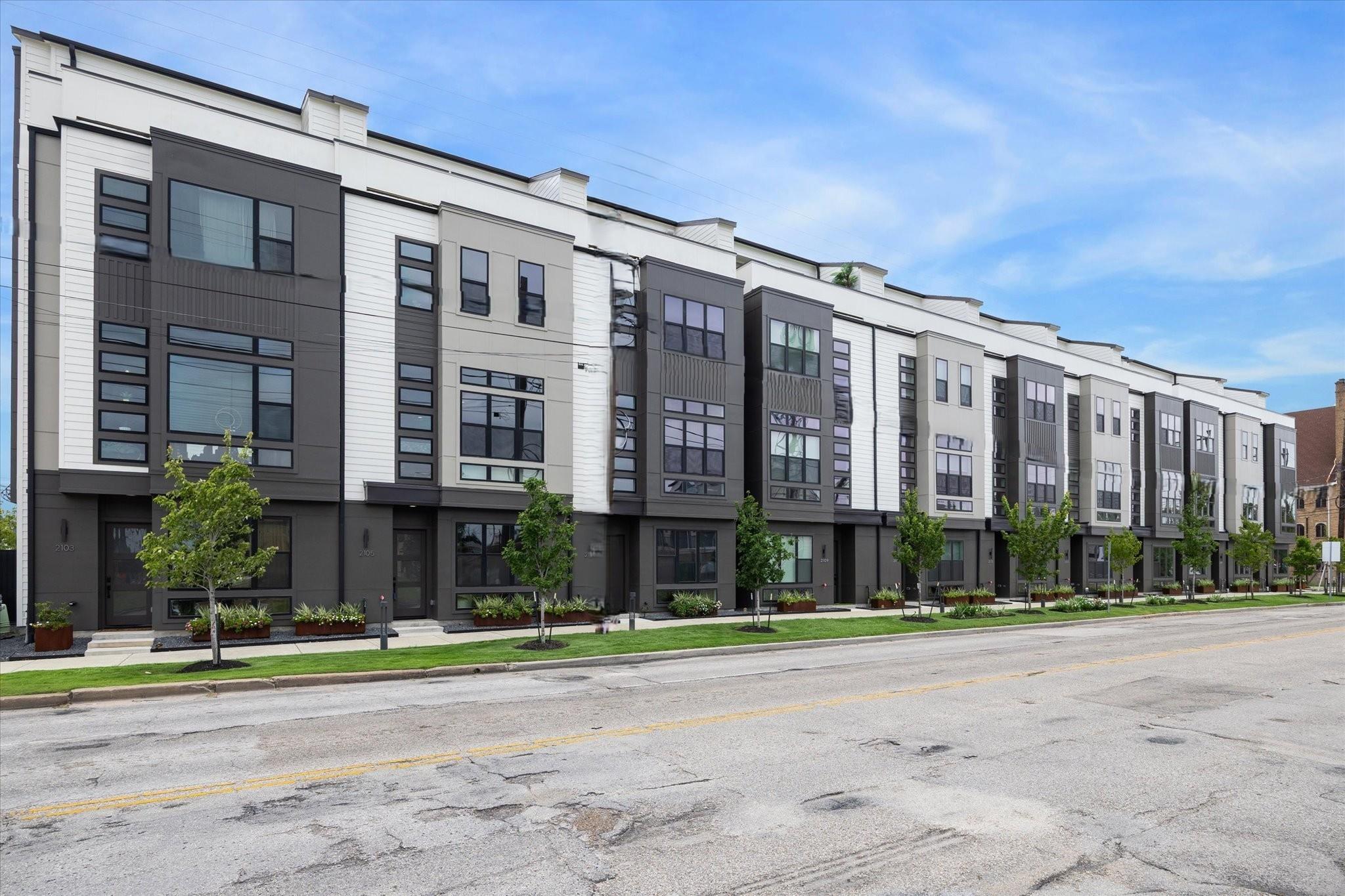 2105 Emancipation Avenue