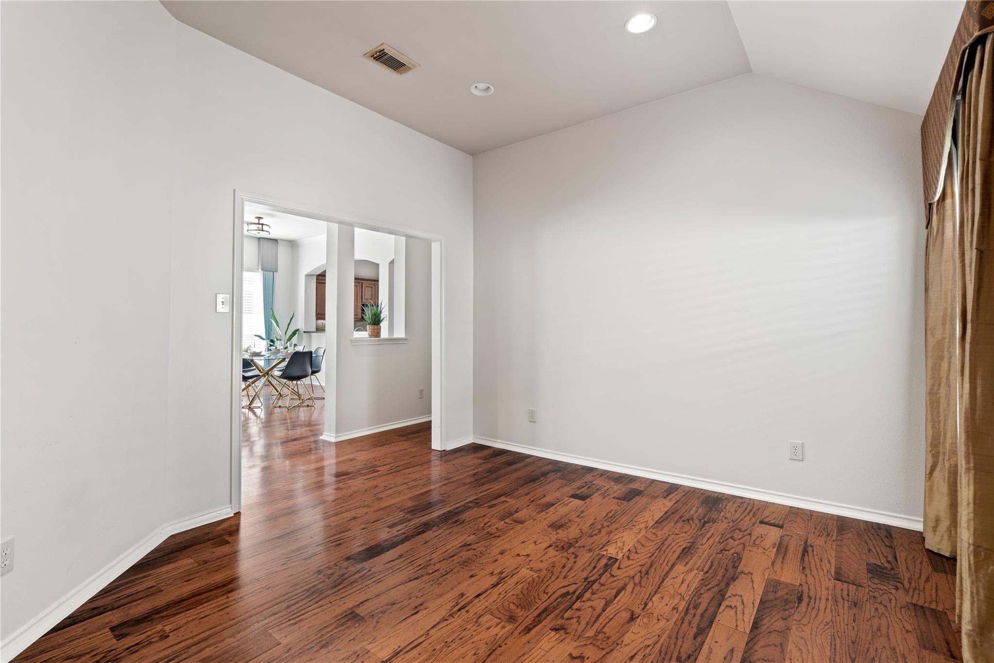 4323 Sunlit Pass Loop