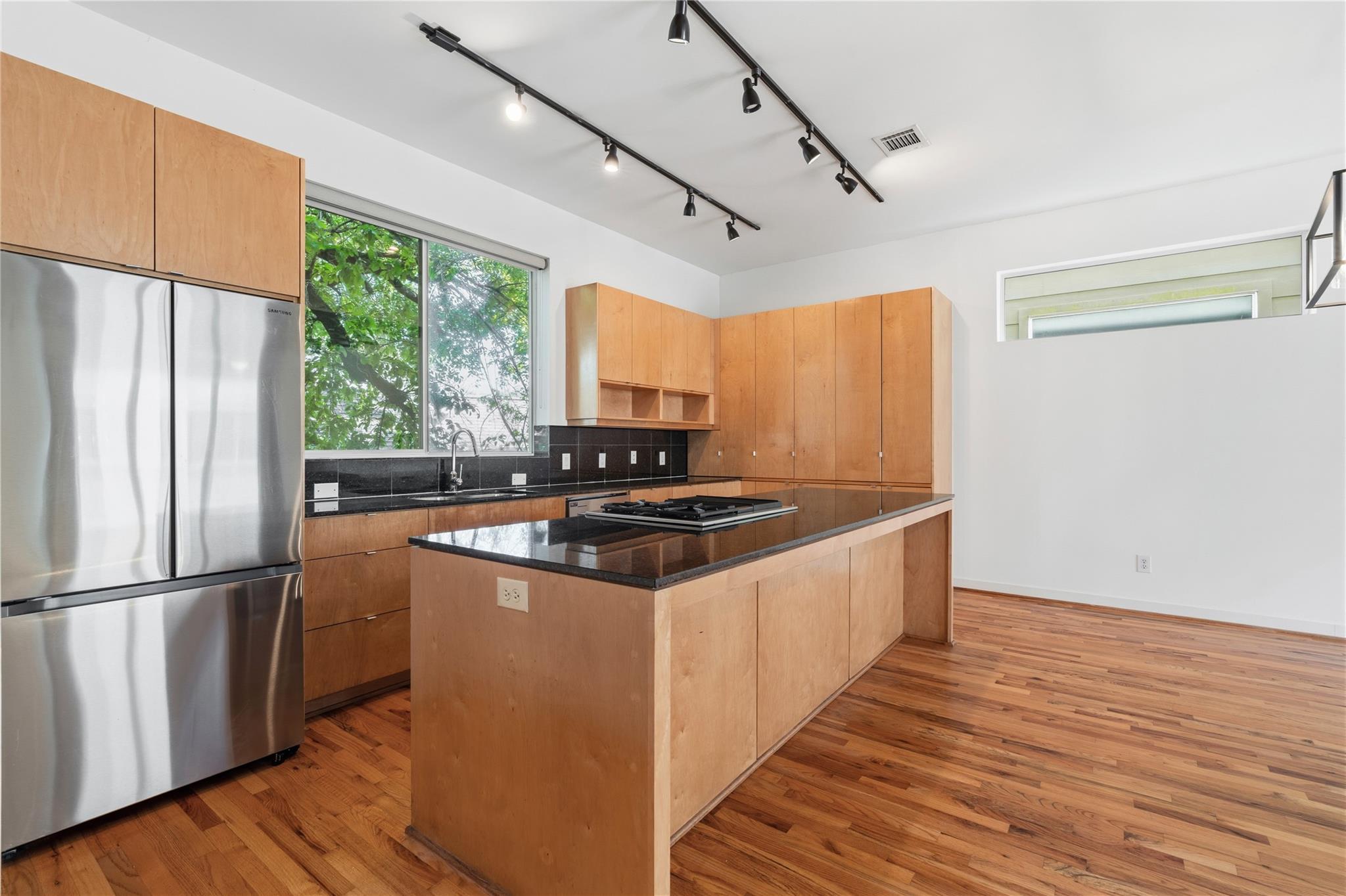 112 Byrne Street # C