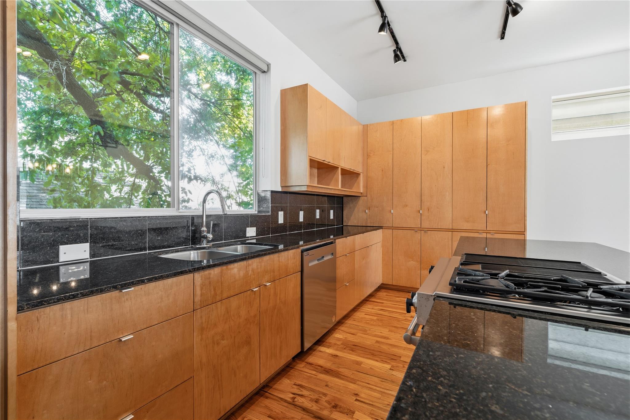 112 Byrne Street # C