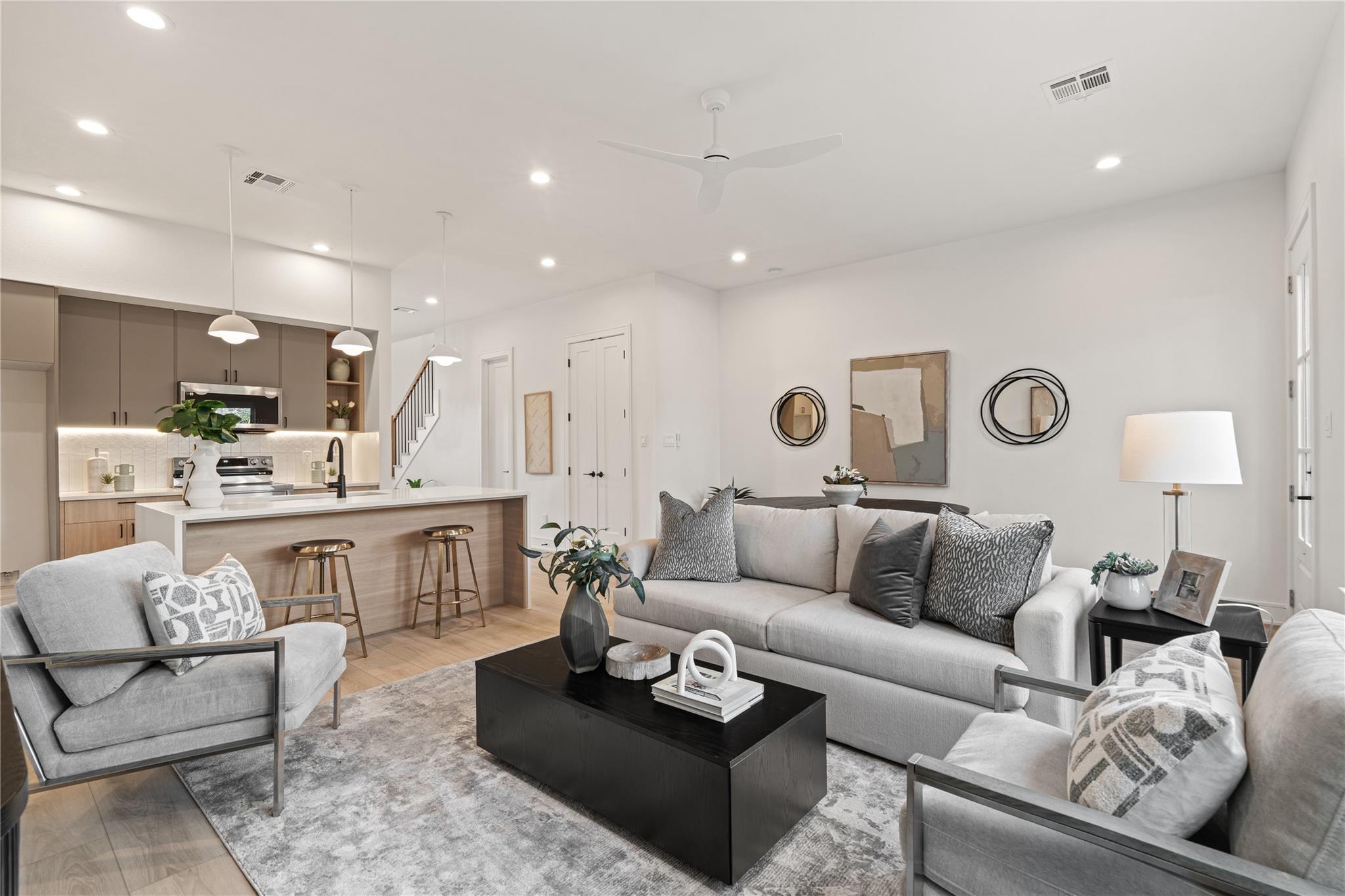 8019 Grandview Street