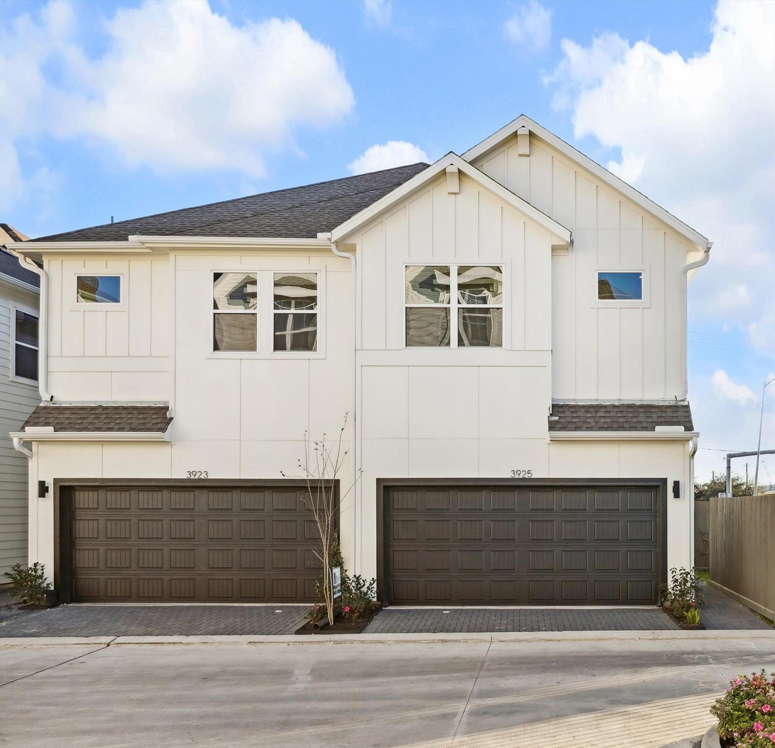 3925 Willowbend Point Drive