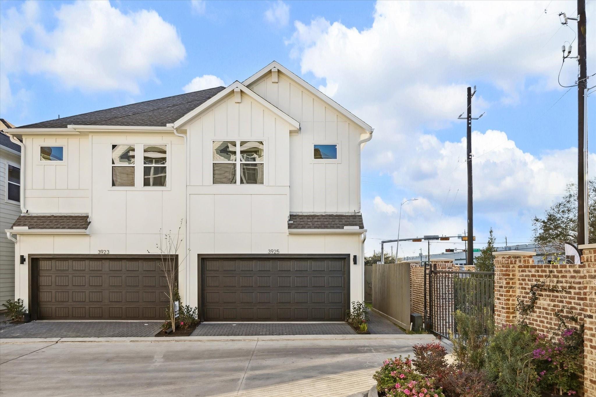 3925 Willowbend Point Drive