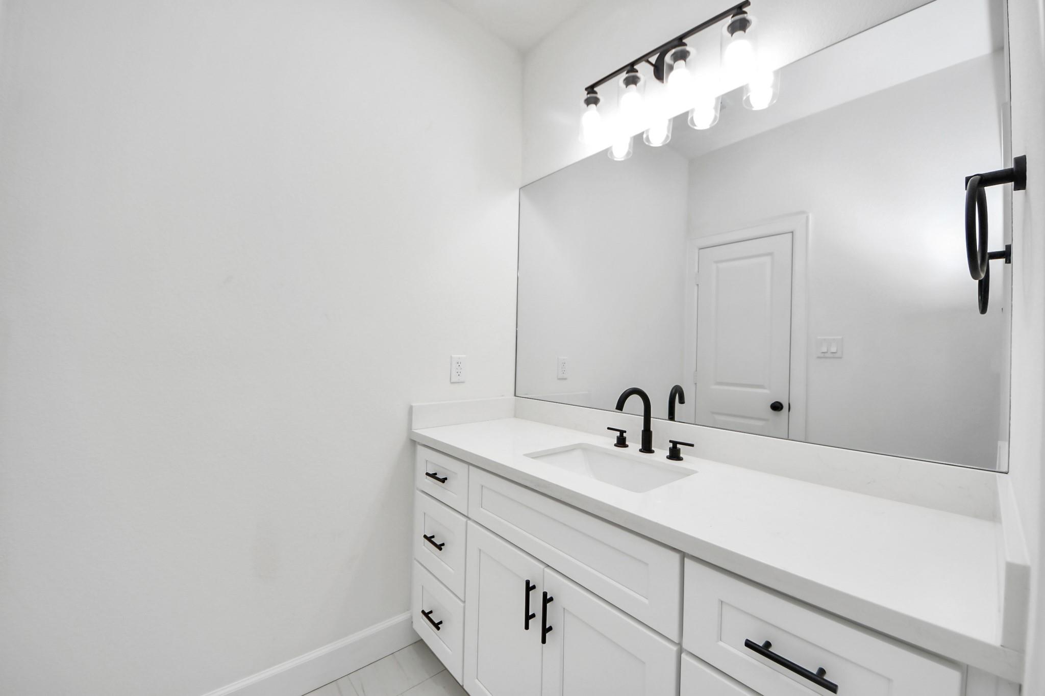 8316 Corinth Street # B