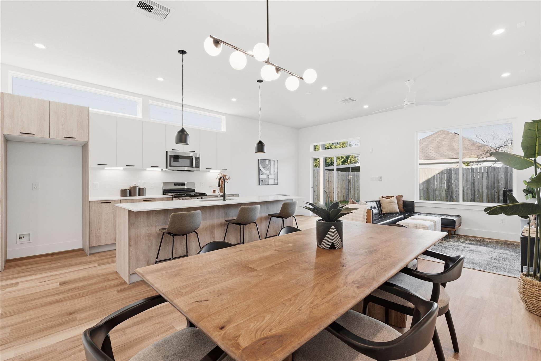 3607 New Orleans Street