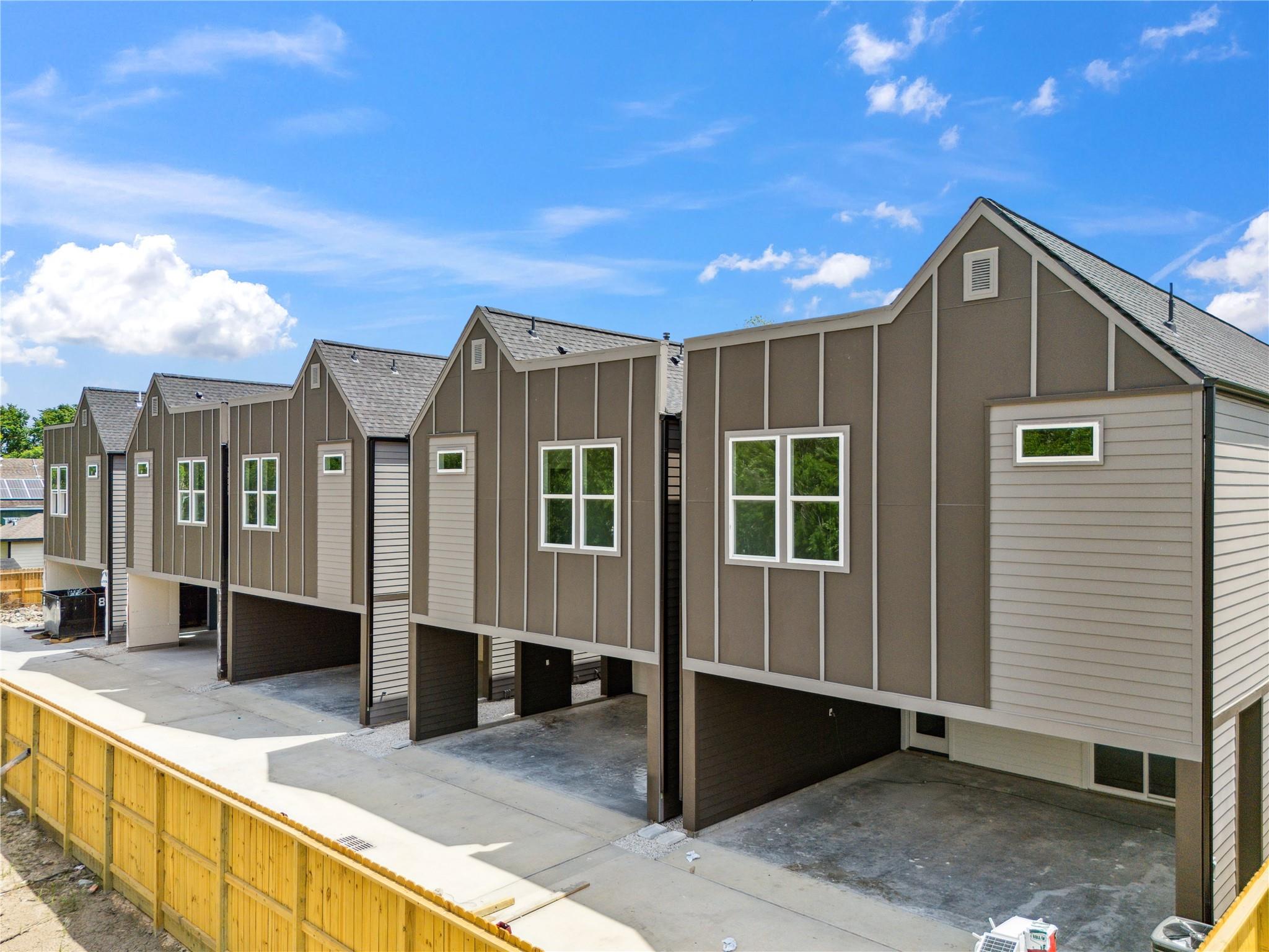 3407 Stonewall Street