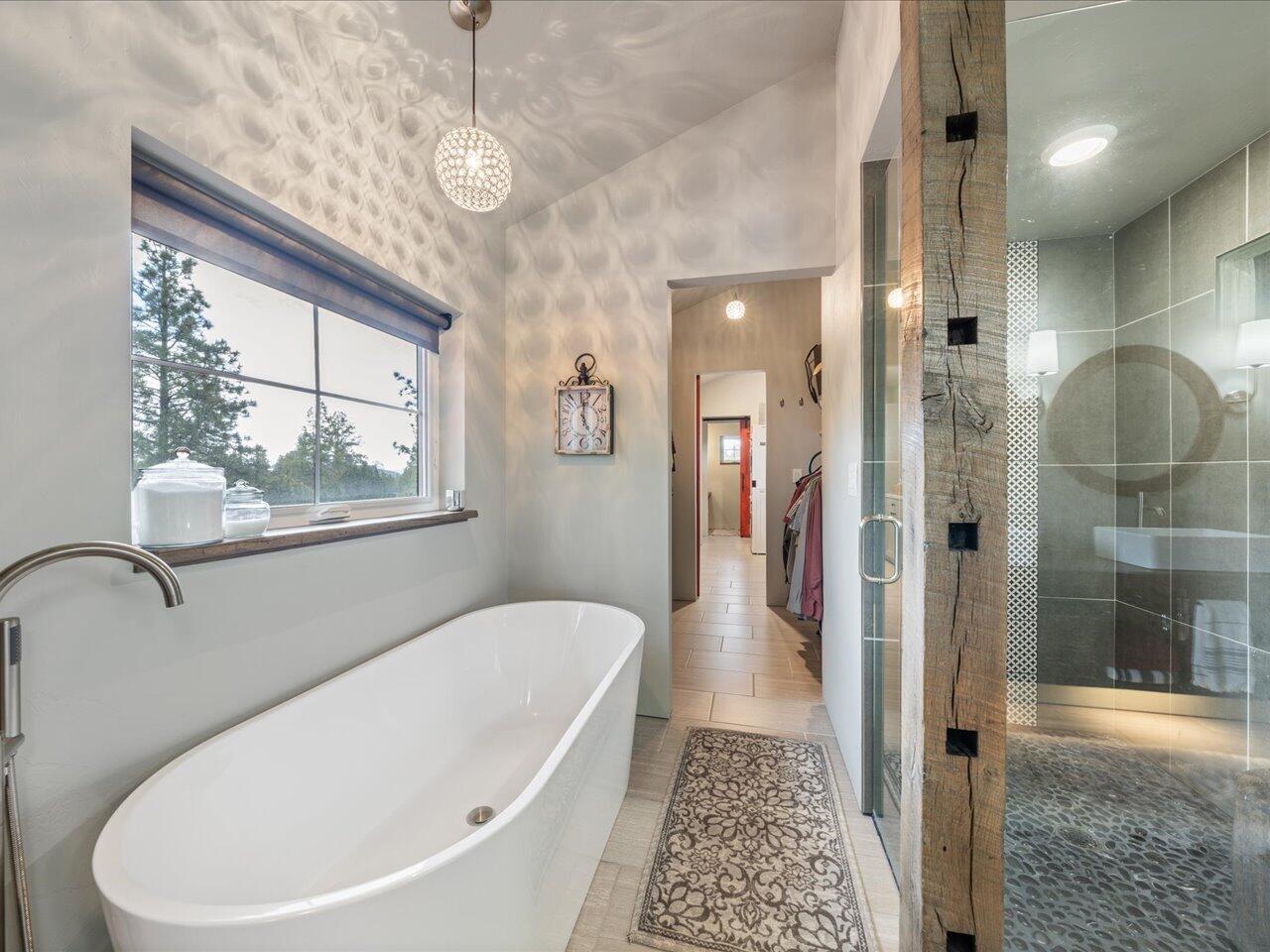 252 Big Canyon Point