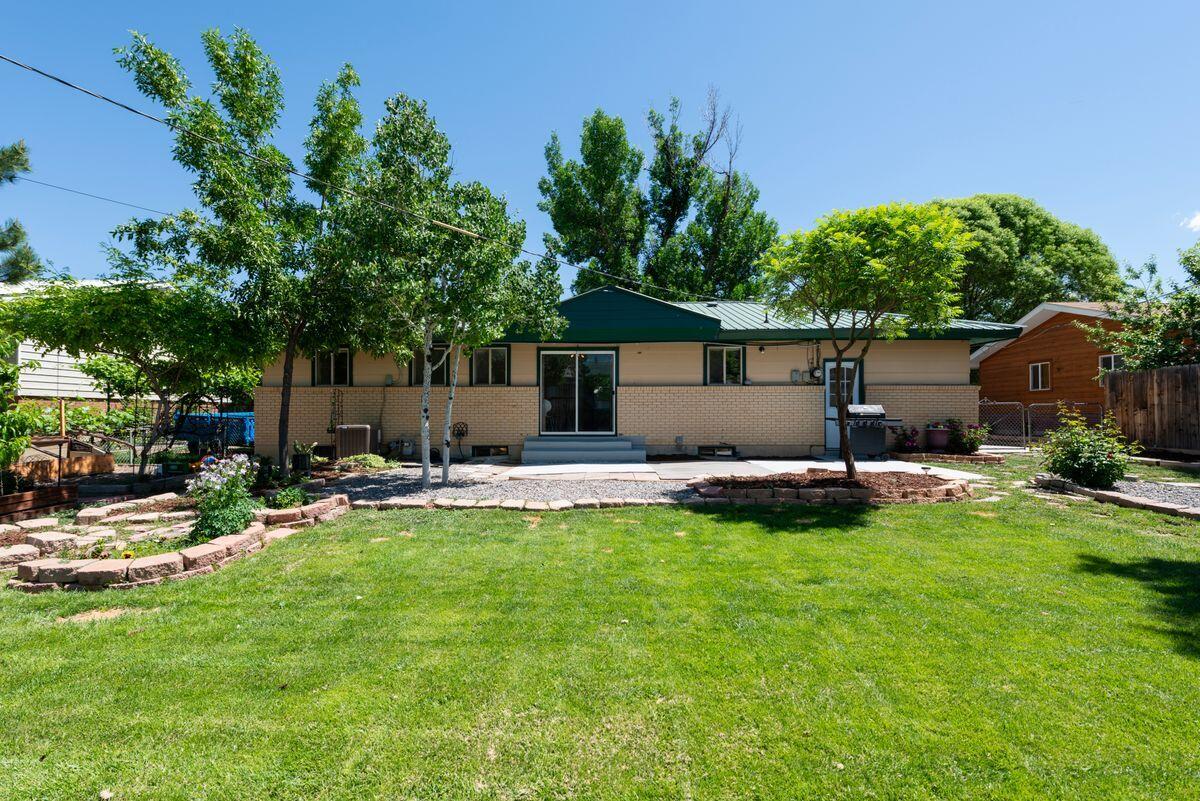 1400 Bristol Drive