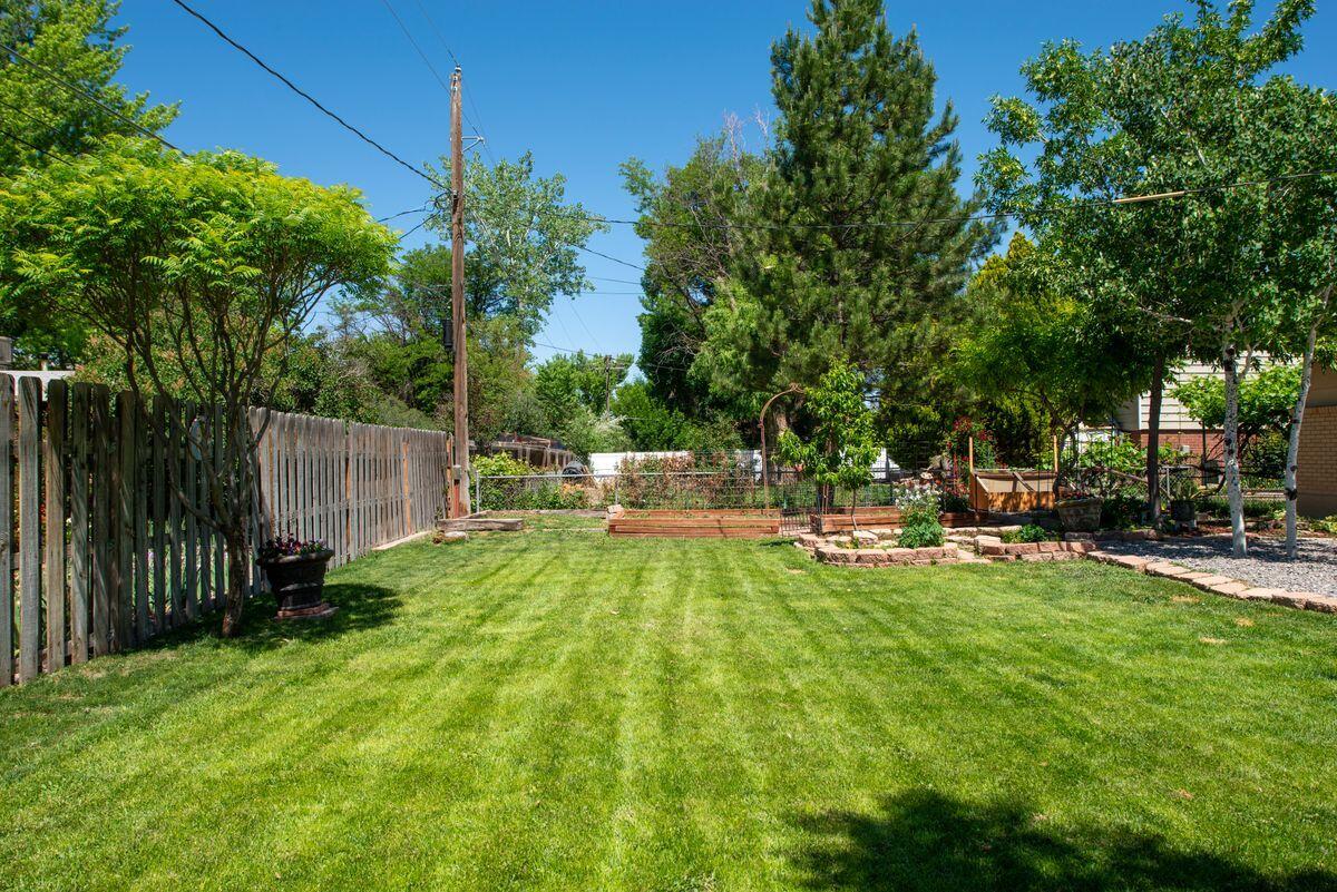 1400 Bristol Drive