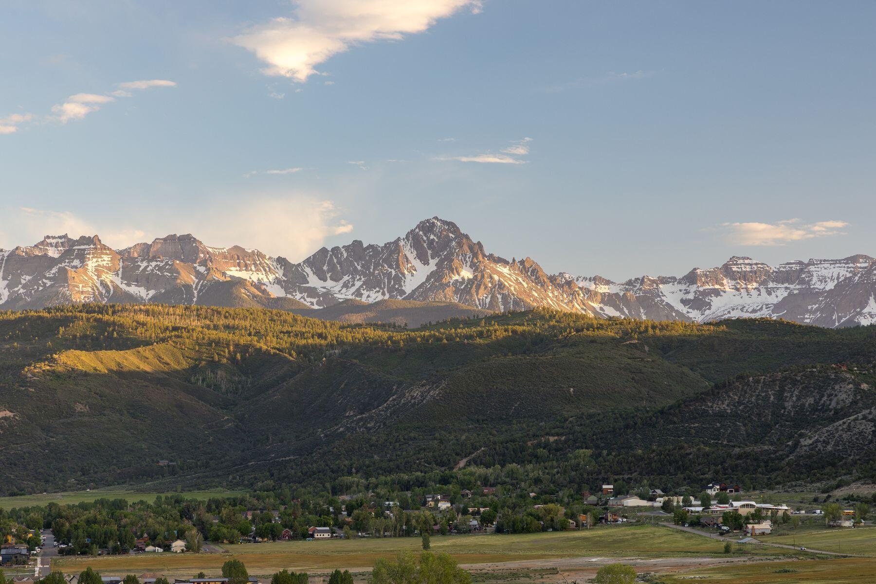 800 Golden Eagle Trail
