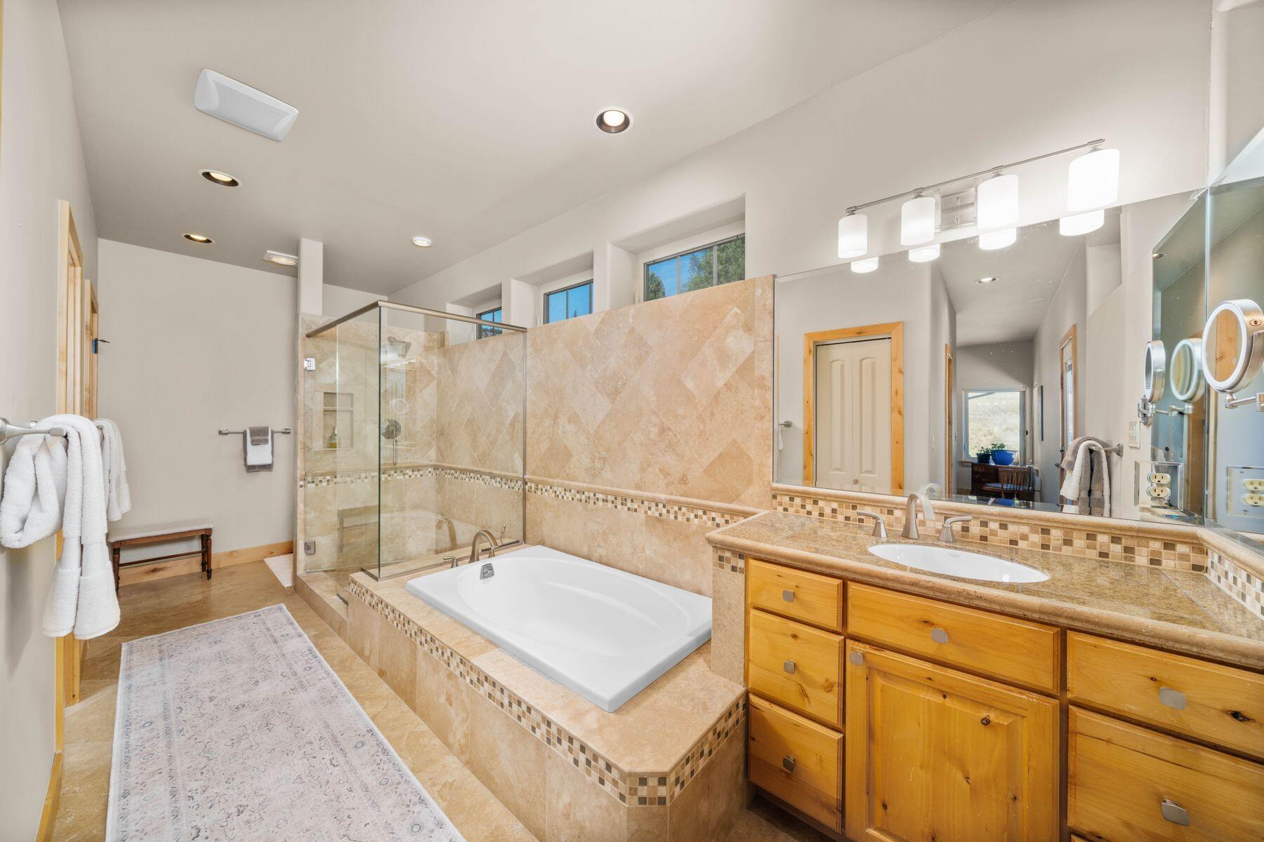 800 Golden Eagle Trail