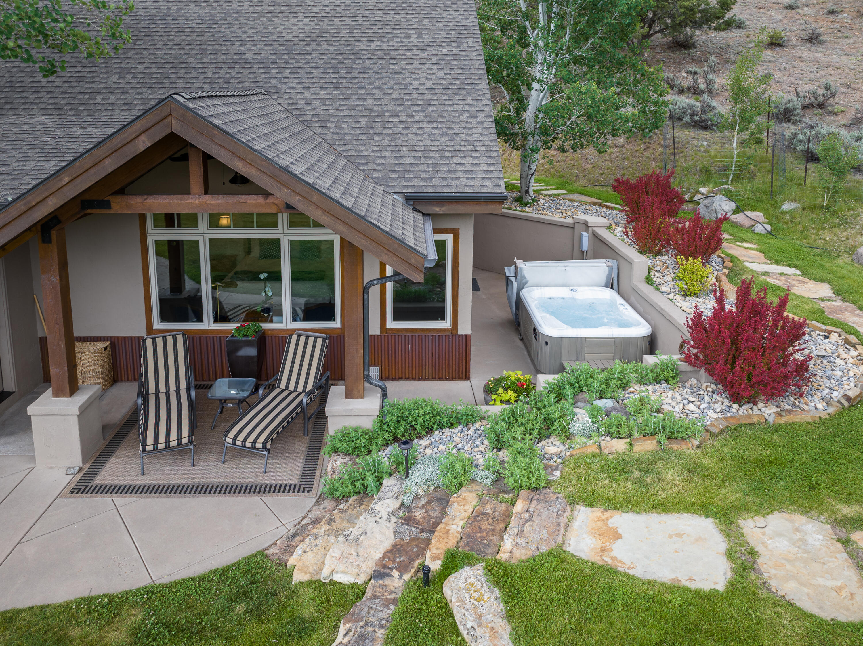 800 Golden Eagle Trail