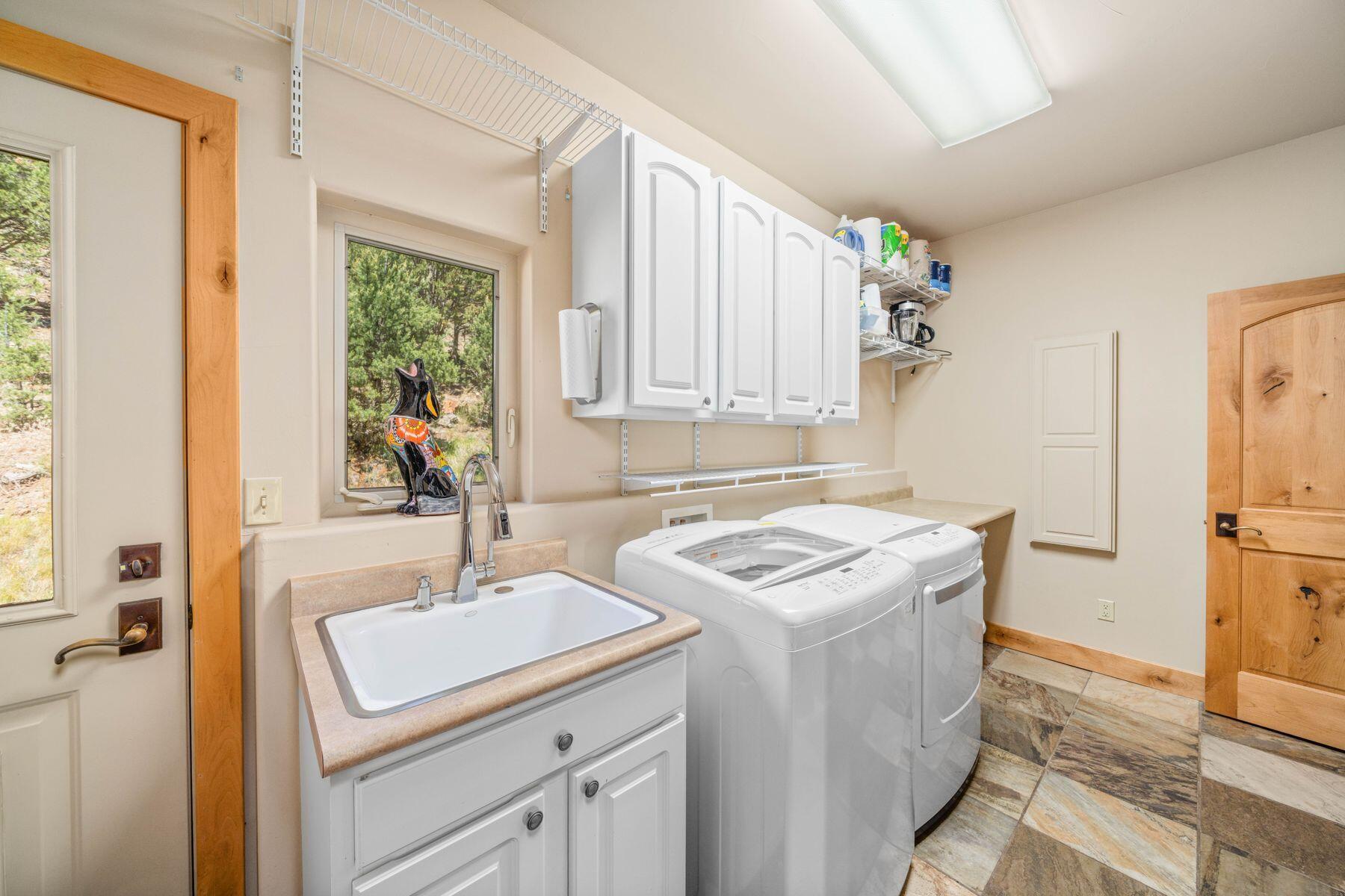 800 Golden Eagle Trail