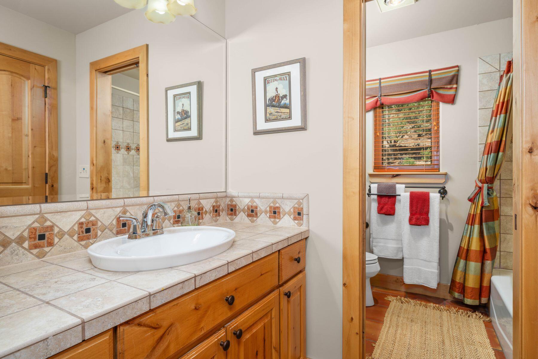 800 Golden Eagle Trail