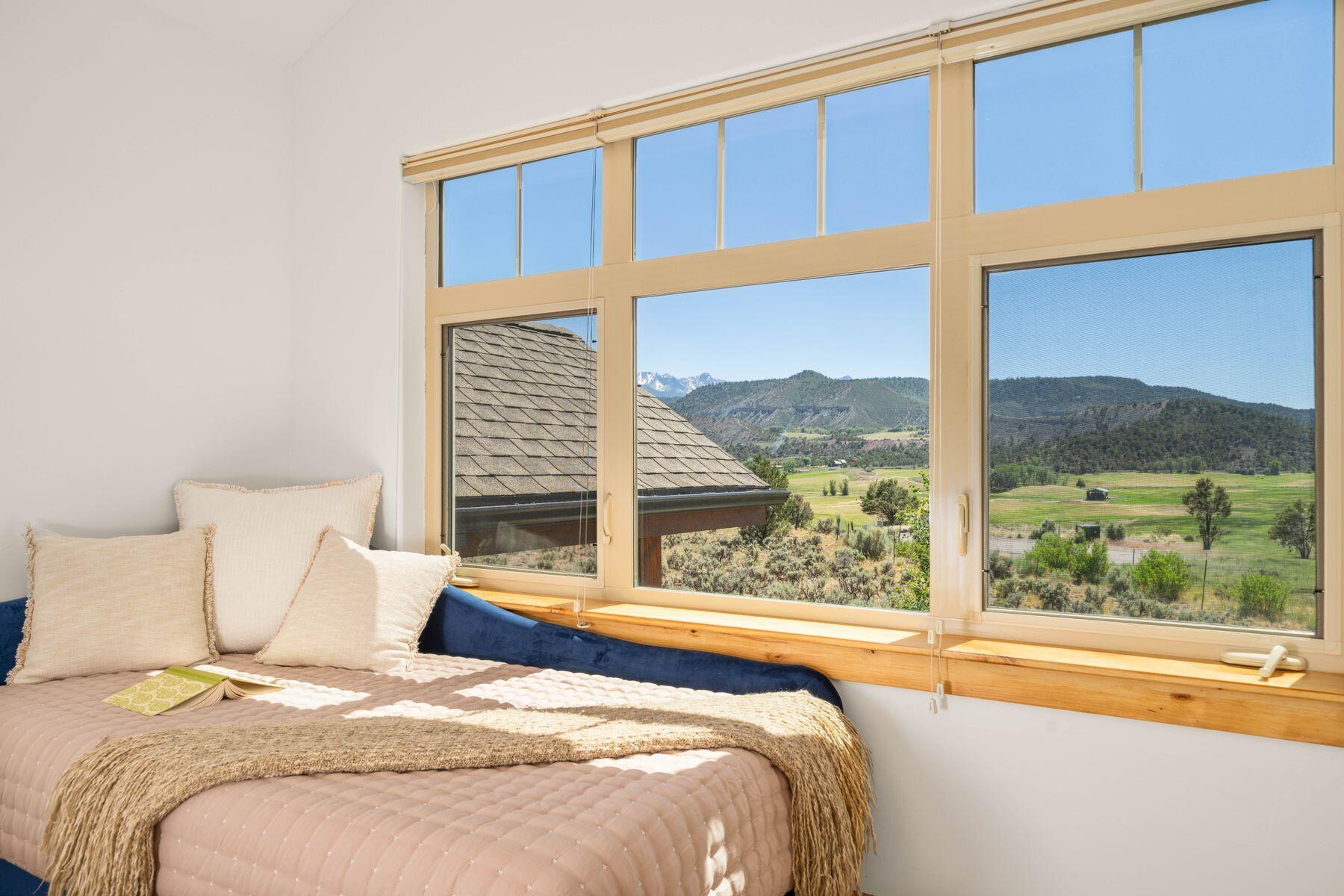 800 Golden Eagle Trail